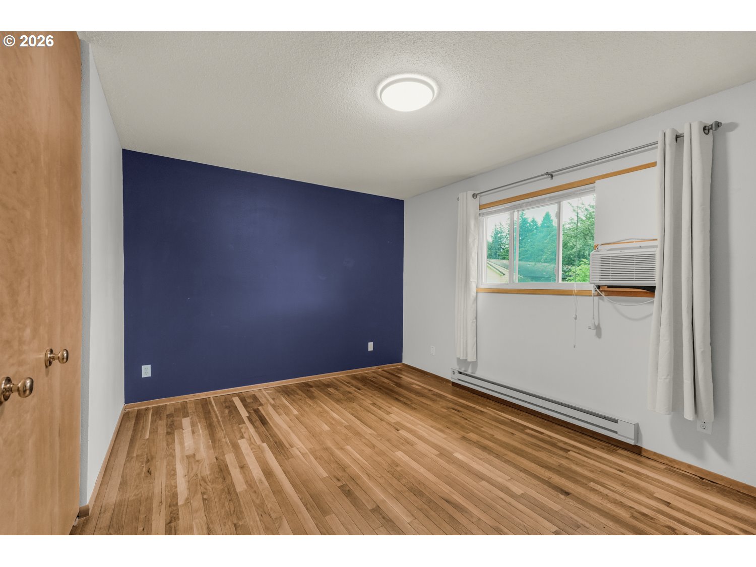 Photo #17: 176152328 Listing: Photo #17
