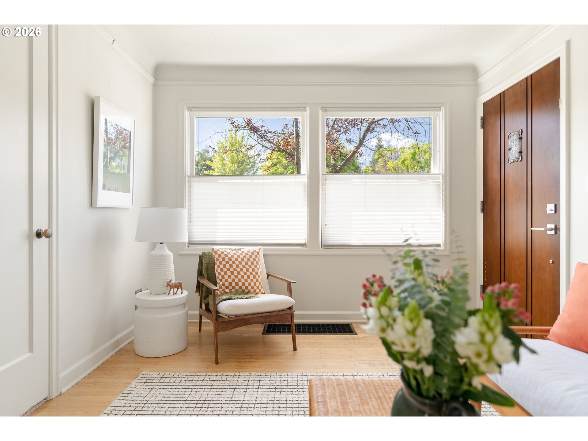 Photo #6: 176199295 Listing: Photo #6