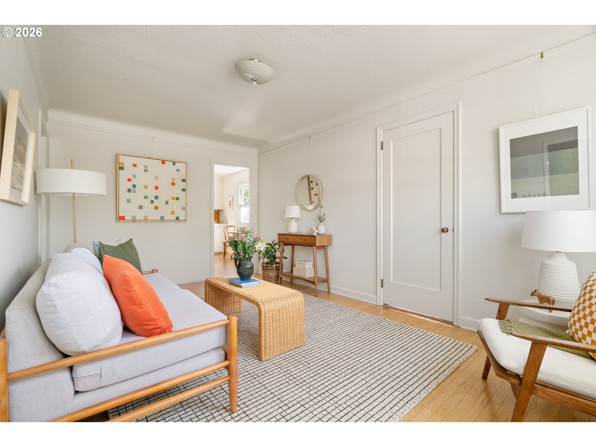Photo #7: 176199295 Listing: Photo #7