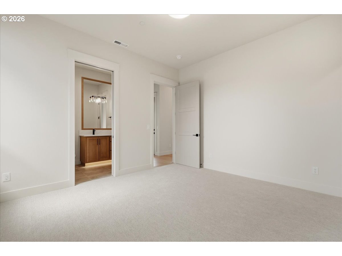 8614 NE 183RD PL, Vancouver, WA, 98682