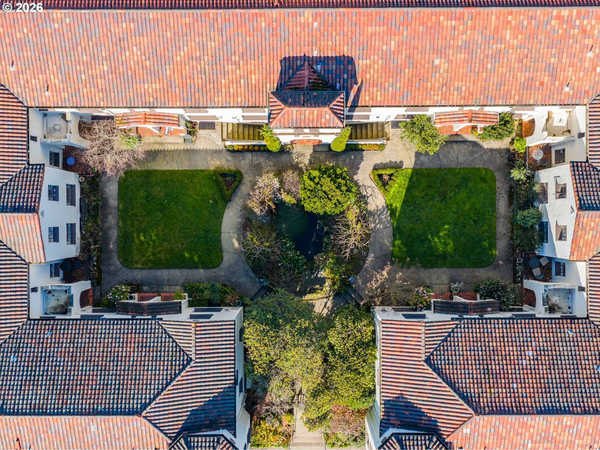 Photo #2: 176334962 Listing: Photo #2