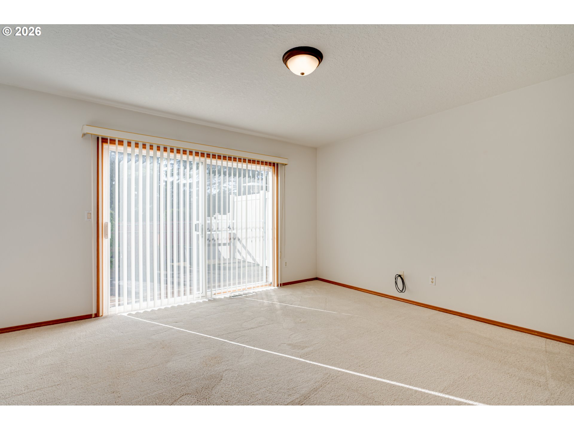 Photo #8: 176467331 Listing: Photo #8