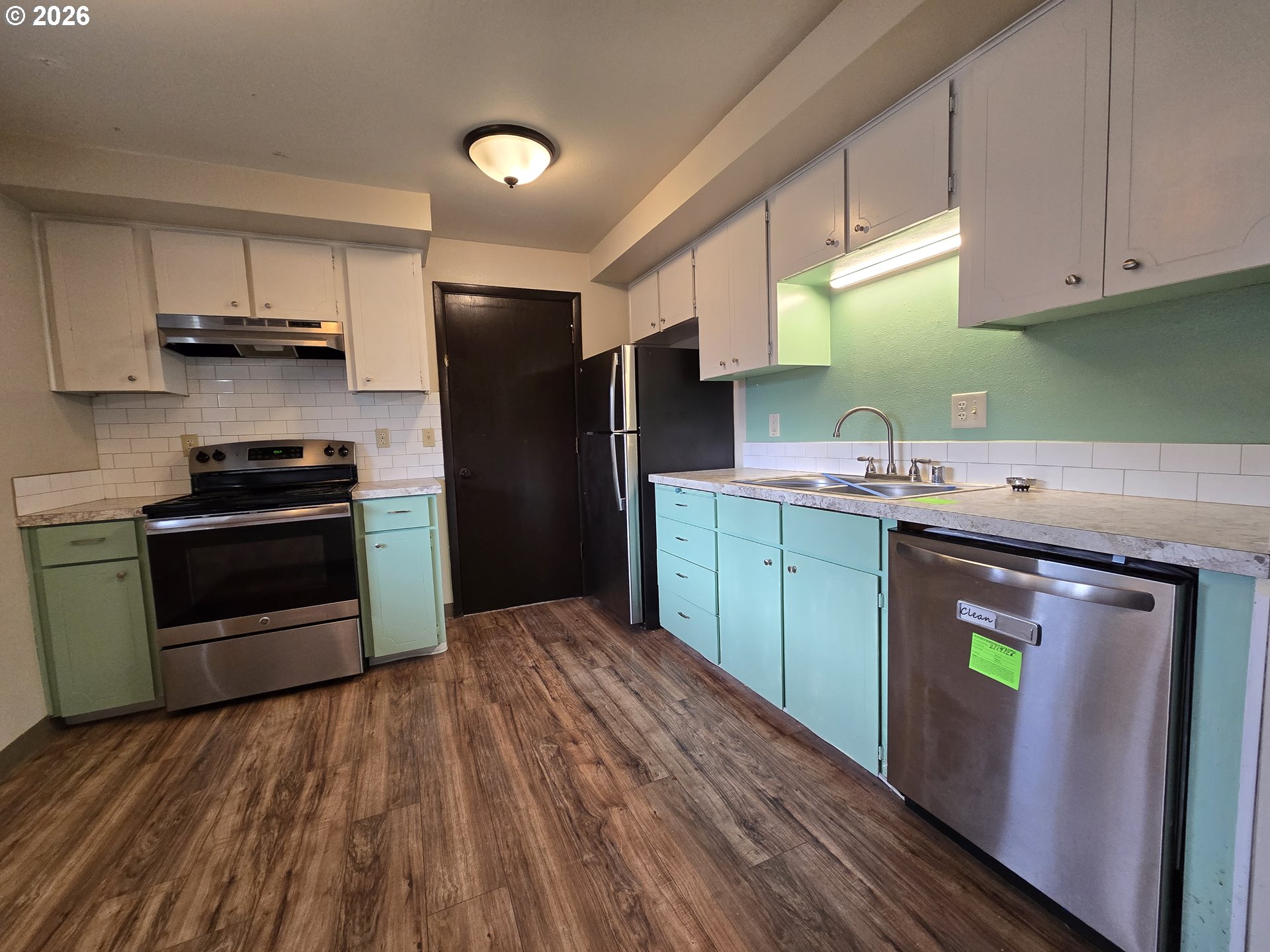 Photo #21: 176493202 Listing: Photo #21