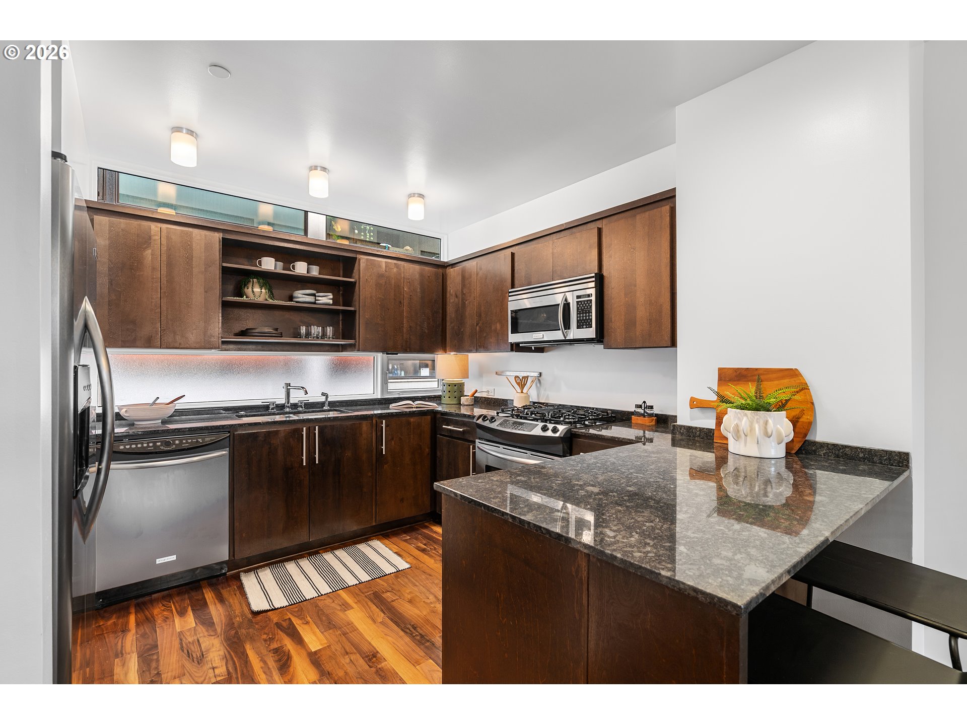 Photo #14: 176678825 Listing: Photo #14