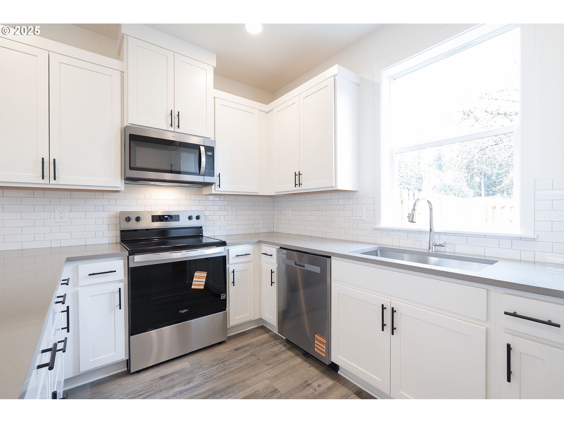 Photo #7: 177072440 Listing: Photo #7