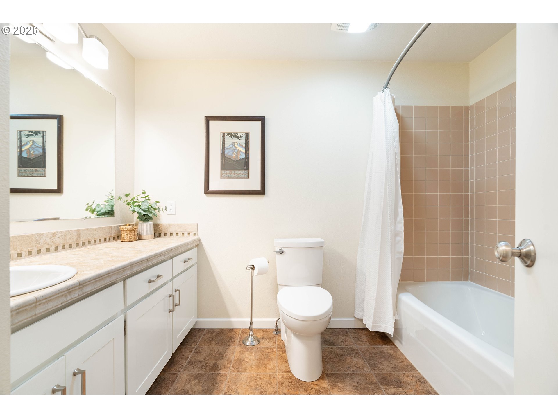 Photo #19: 177488786 Listing: Photo #19