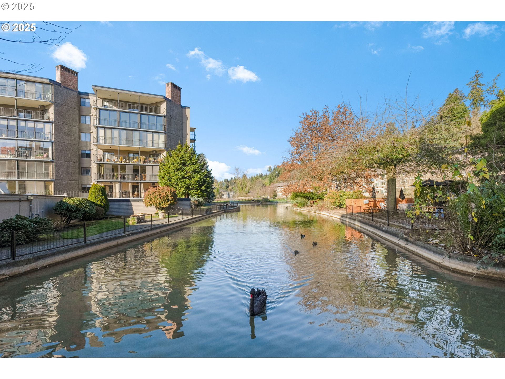 Photo #33: 177613429 Listing: Photo #33