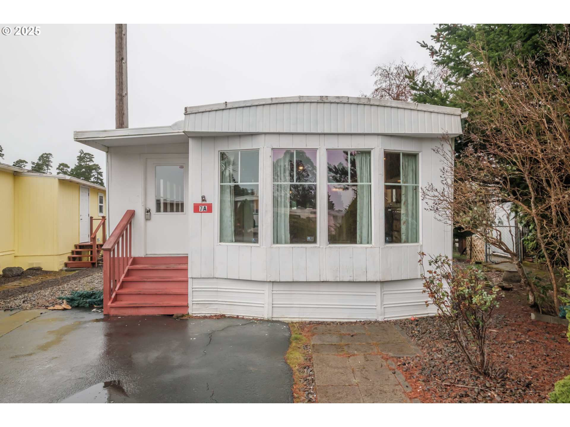 3760 HIGHWAY 101 7A