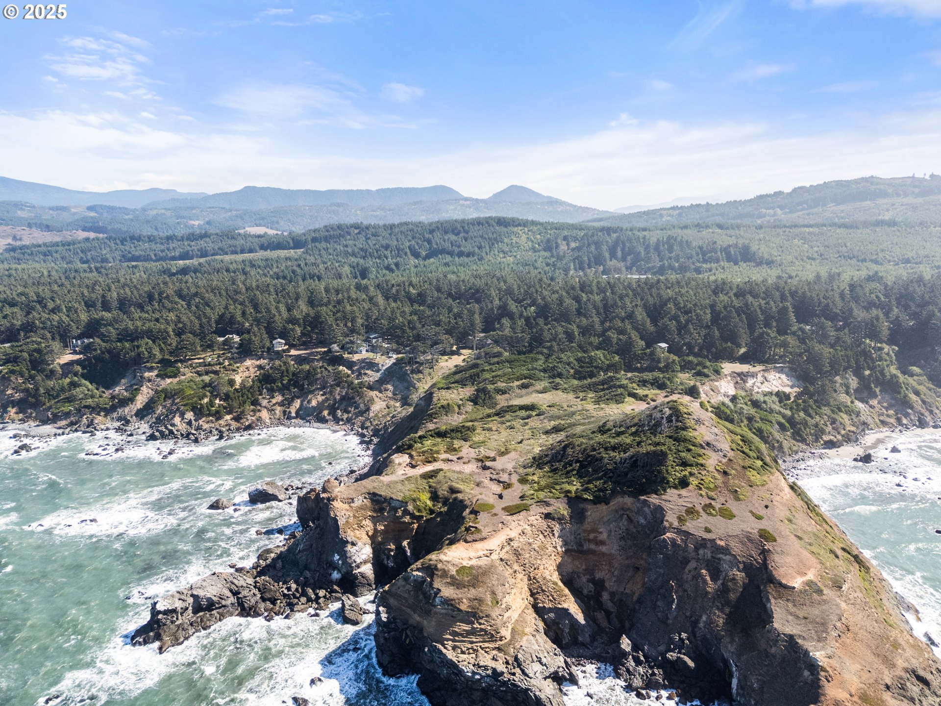 94270 MOUND WAY, Gold Beach, OR, 97444