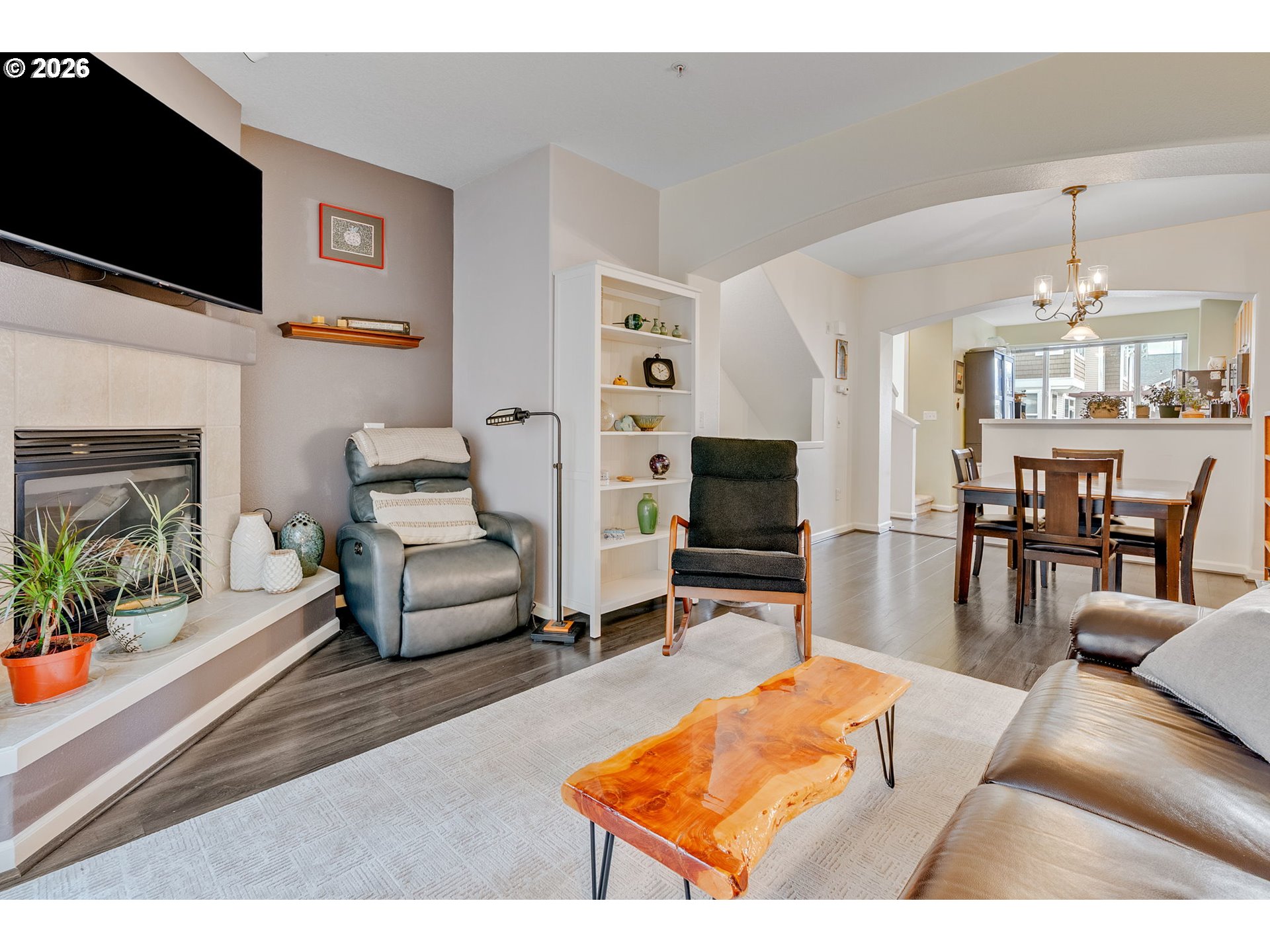 Photo #4: 178442867 Listing: Photo #4