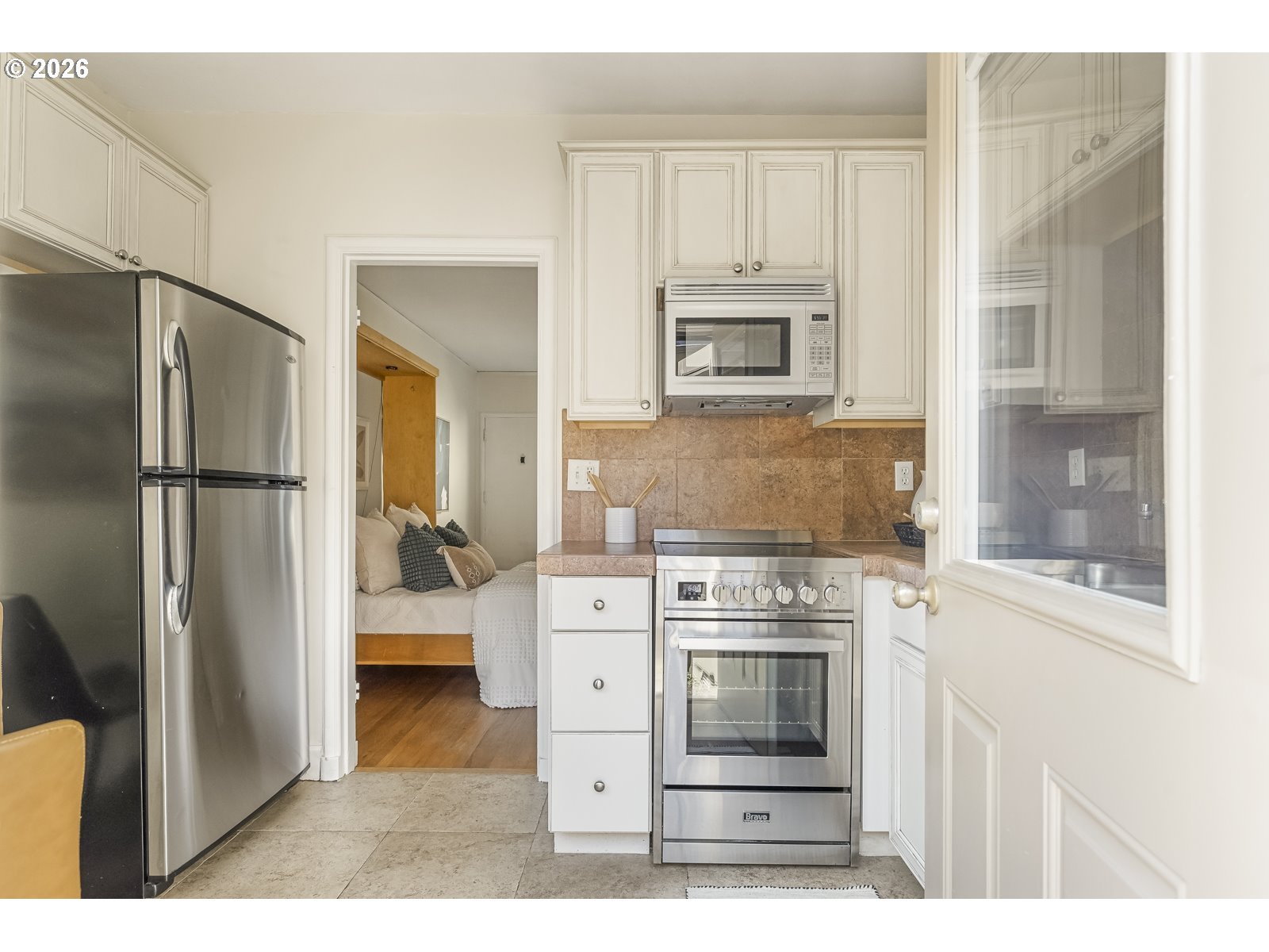 Property photo 11 of 30