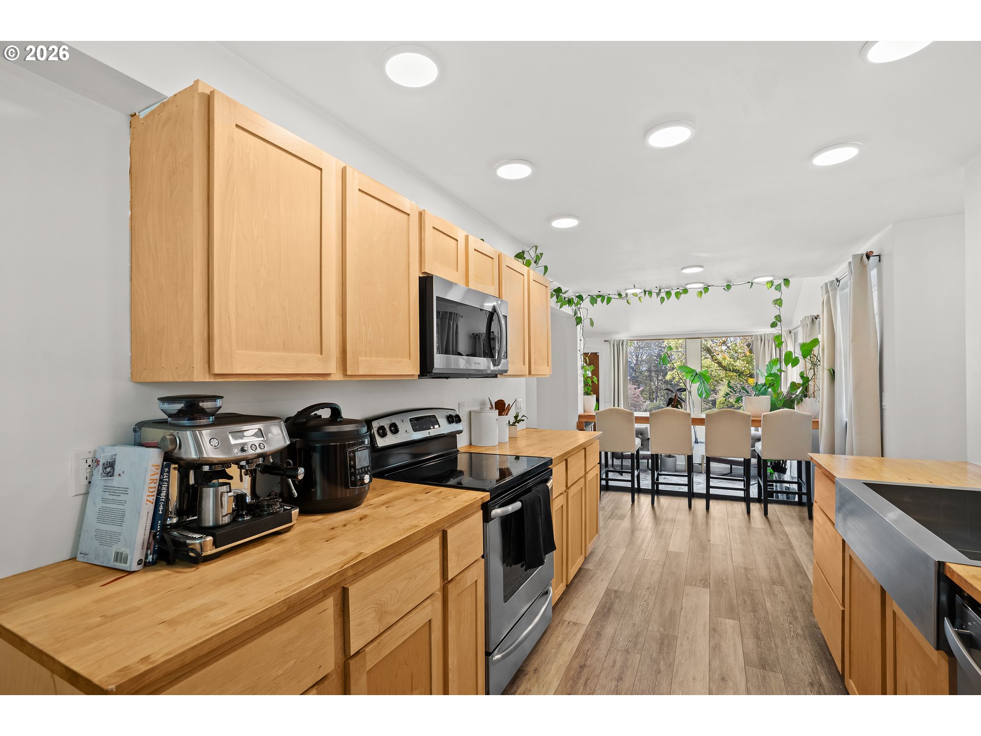 12330 SW 60TH AVE, Portland, OR, 97219