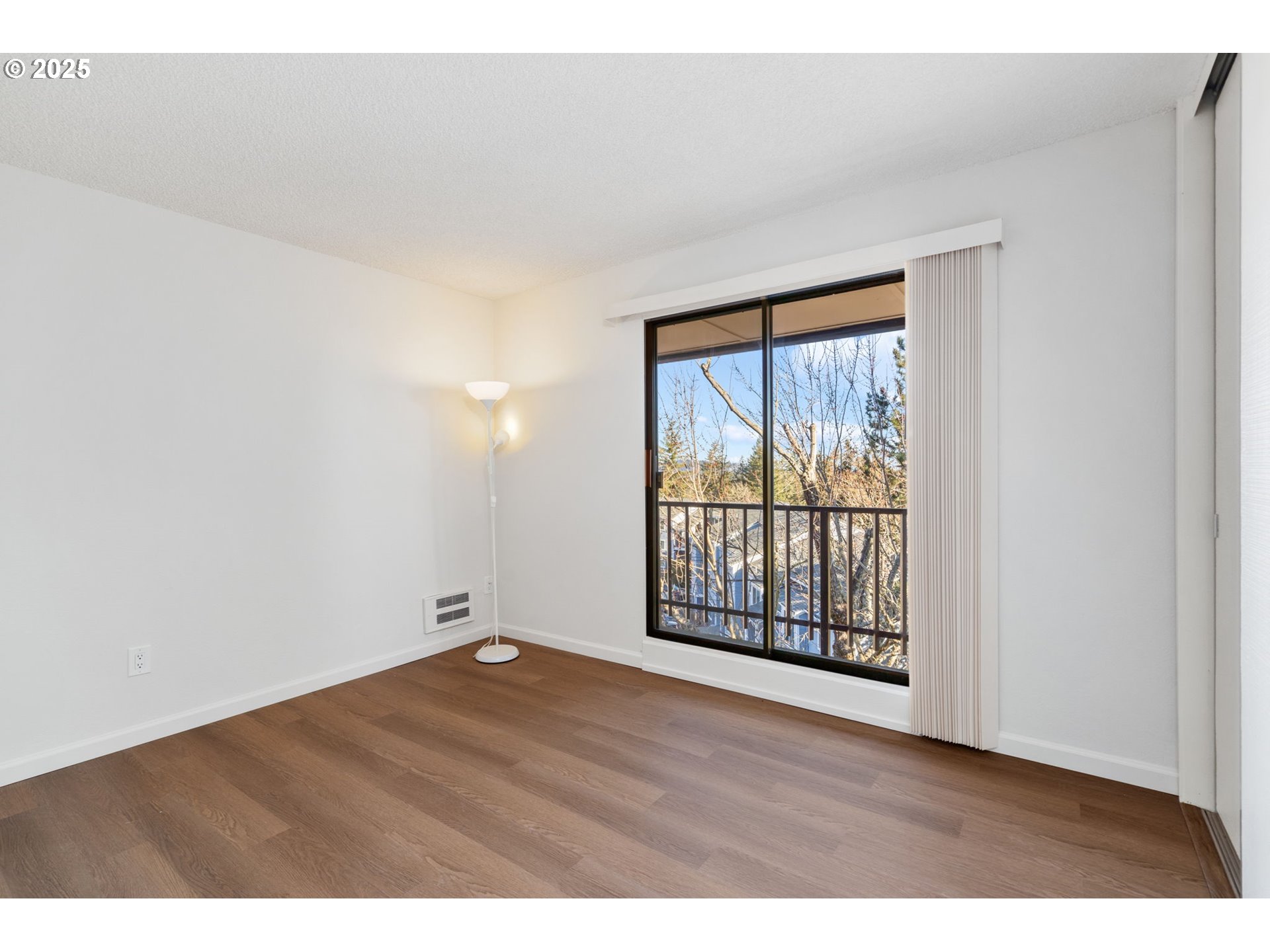 Photo #11: 178622505 Listing: Photo #11