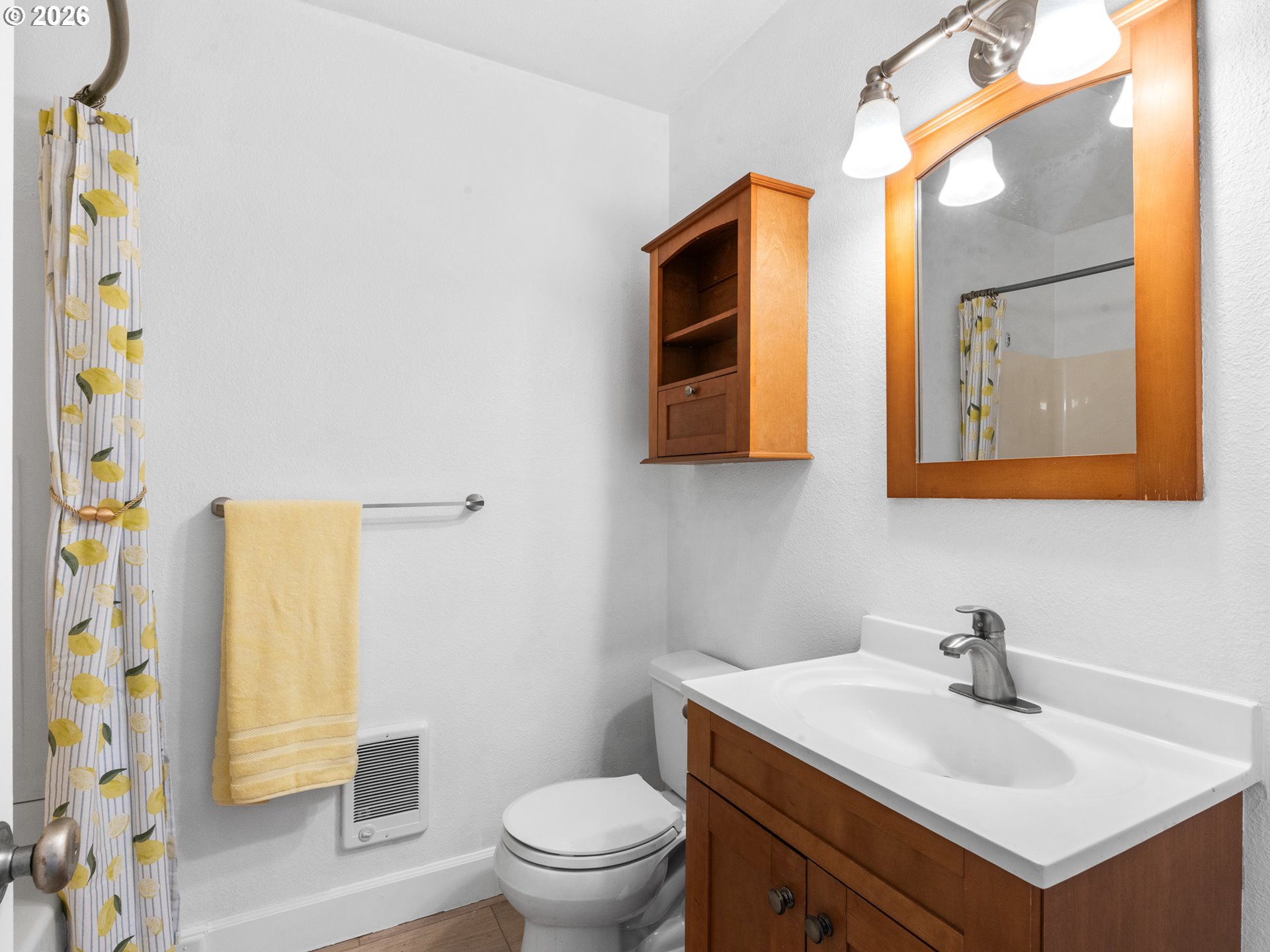 Photo #10: 178658263 Listing: Photo #10