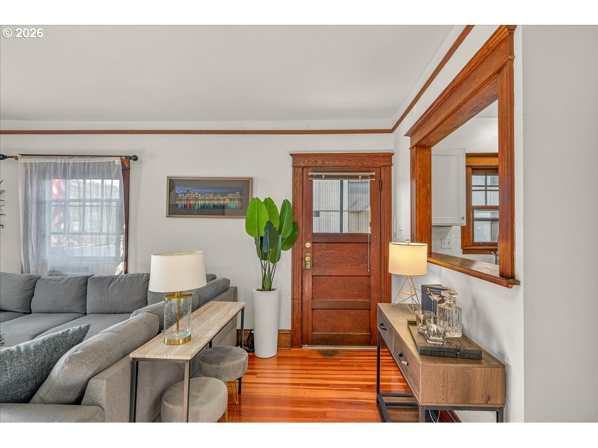 Photo #15: 179098635 Listing: Photo #15