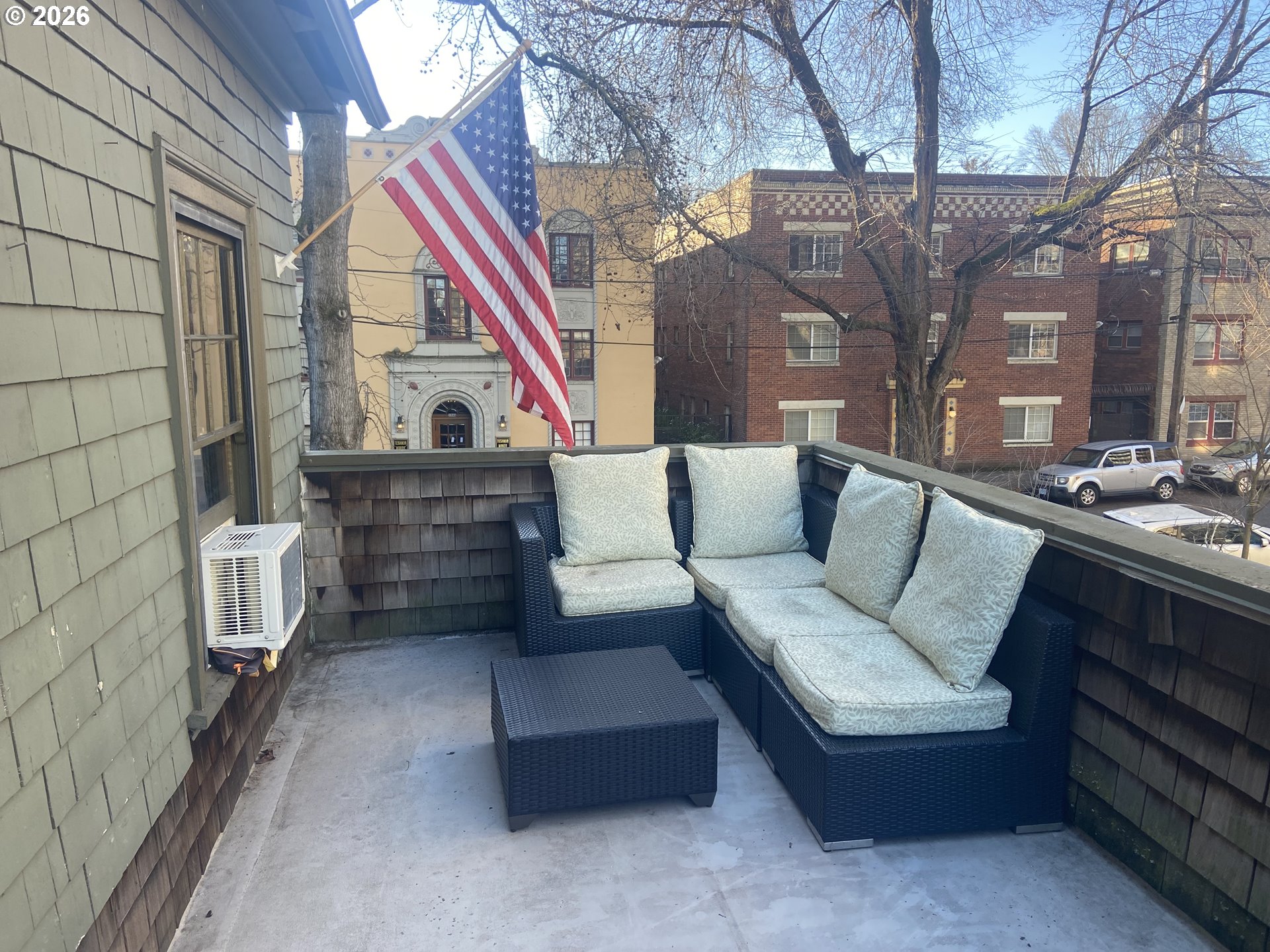 Photo #1: 179098635 Listing: Photo #1