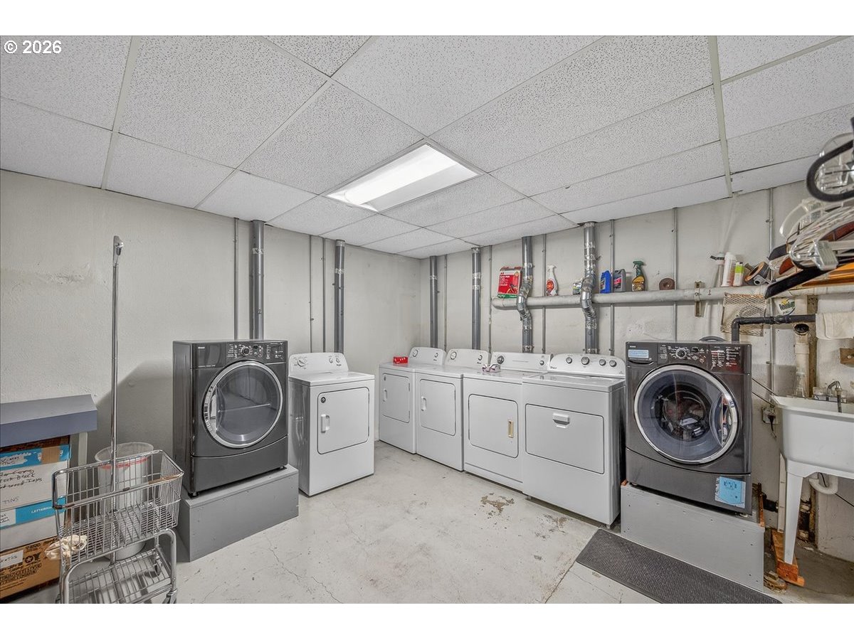 Photo #11: 179098635 Listing: Photo #11