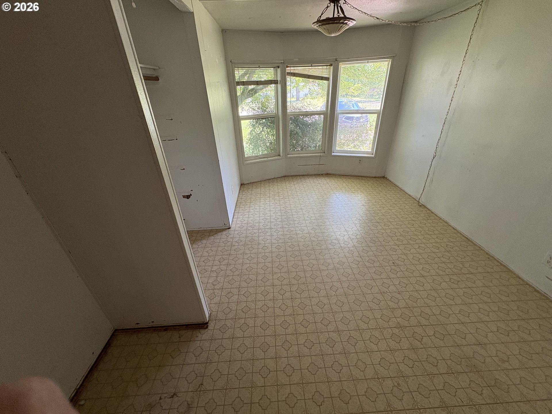 Property photo 12 of 20