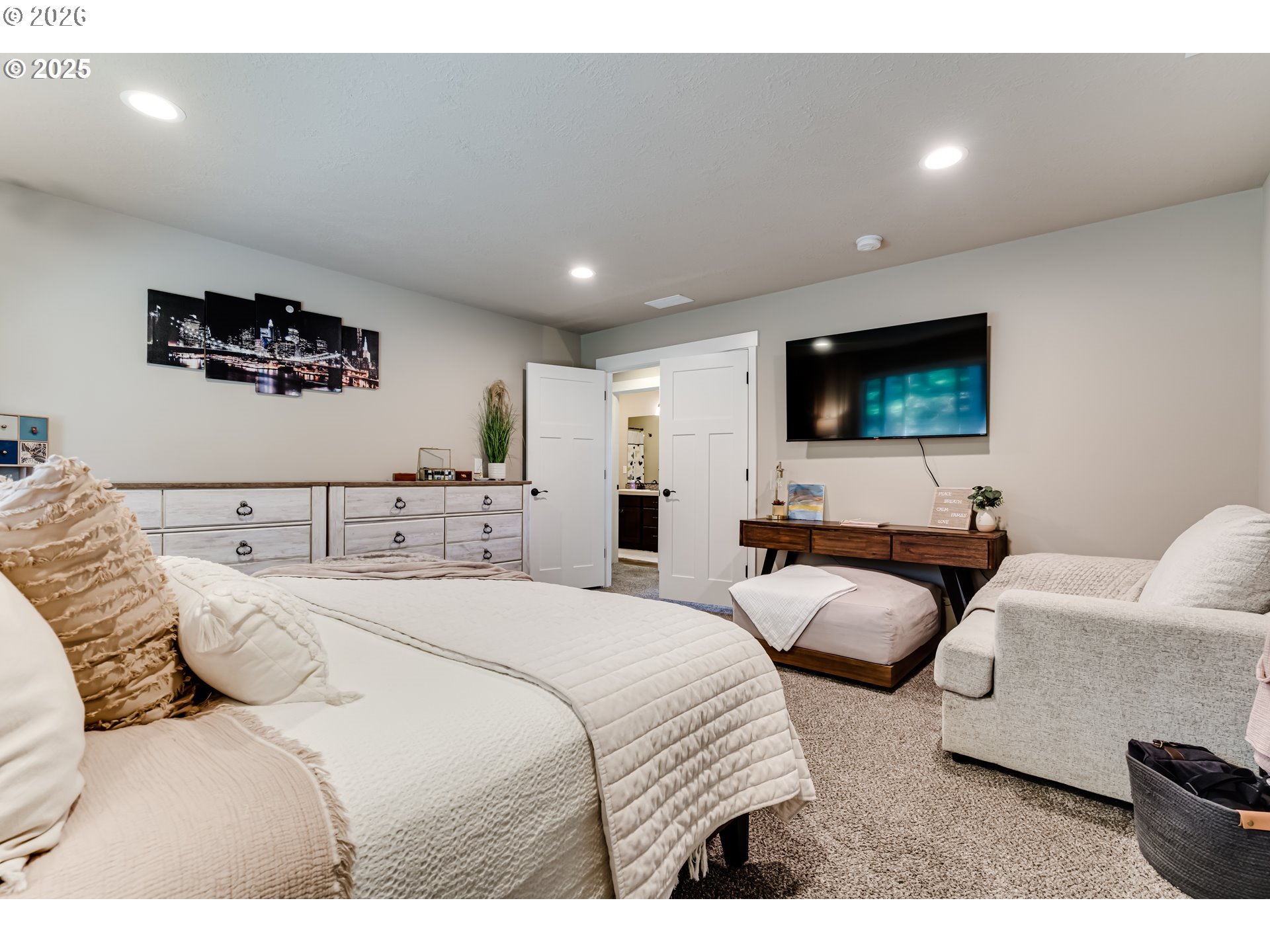 3237 TIMBERLINE DR, Eugene, OR, 97405