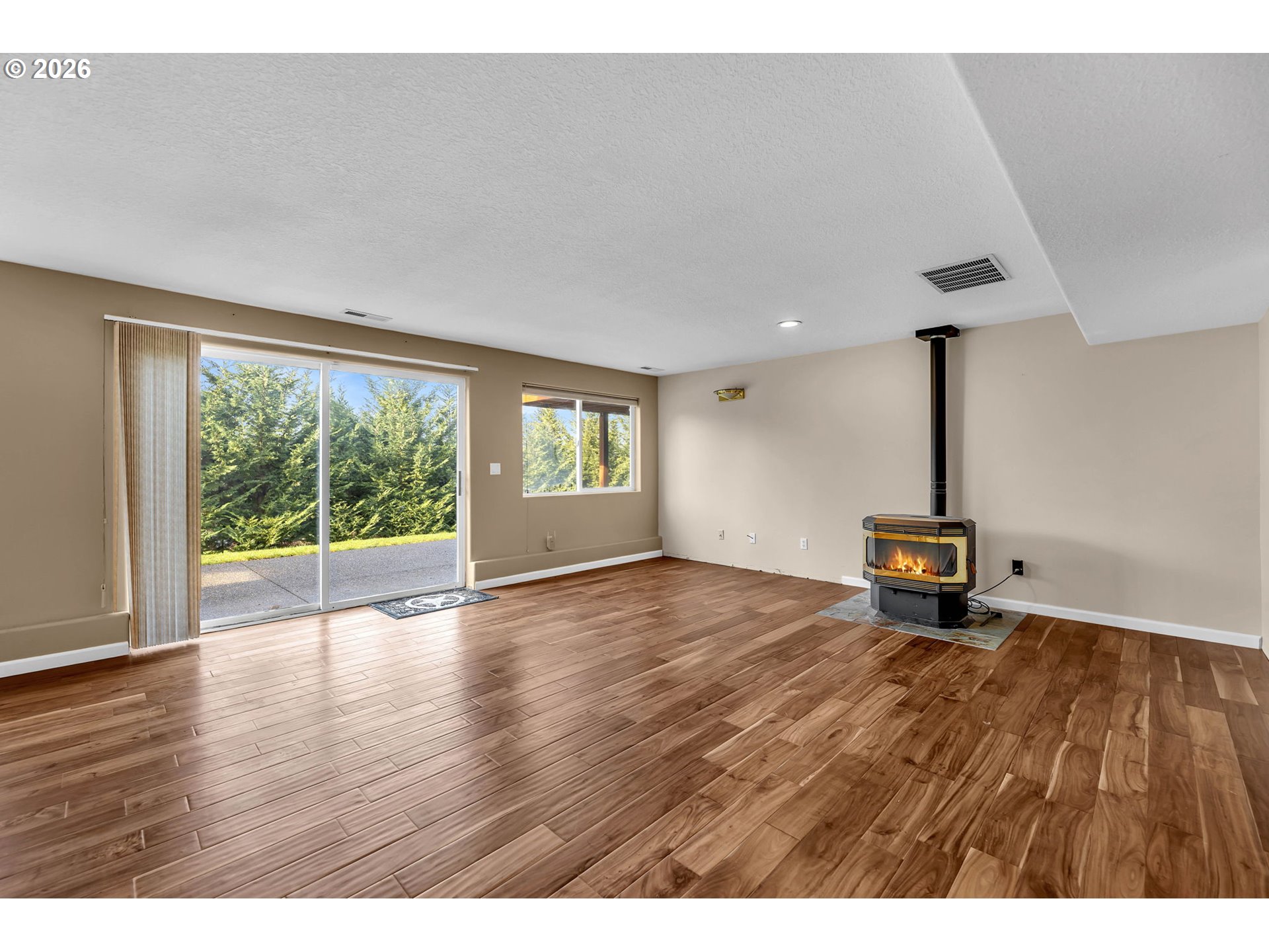 16000 NE 185TH AVE, BrushPrairie, 4 Bedrooms Bedrooms, ,3.1 BathroomsBathrooms,Residential,For Sale,185TH,0,180144399