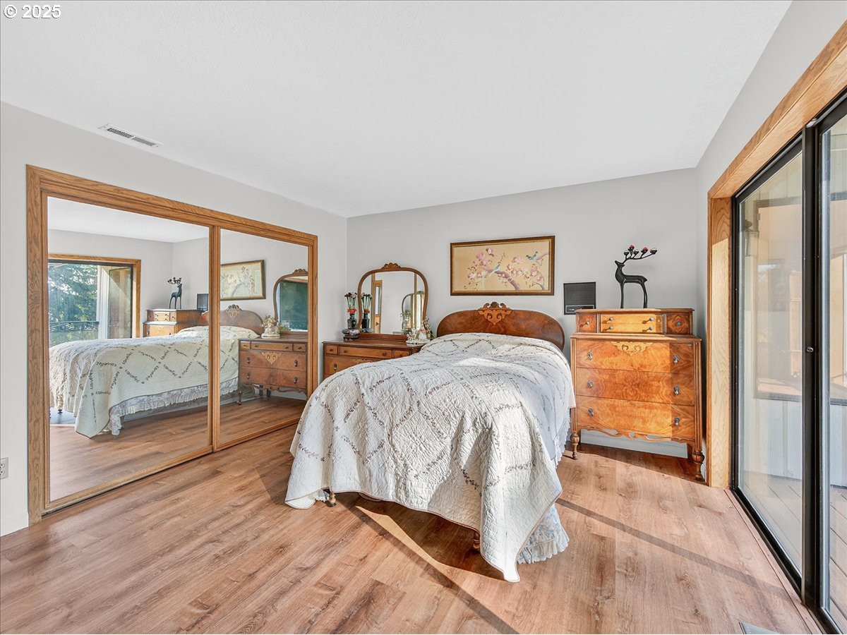 18680 SE HIGHWAY 212, Damascus, OR, 97089