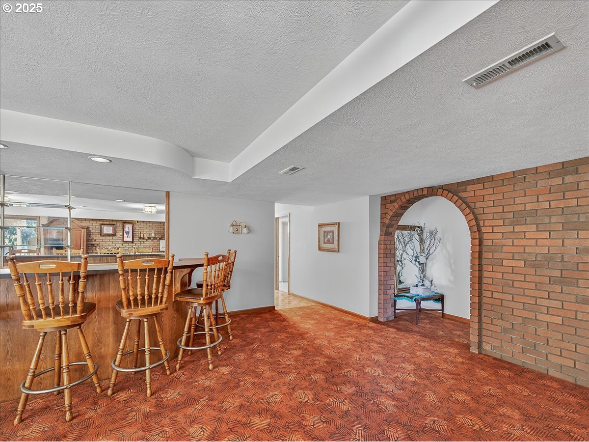 18680 SE HIGHWAY 212, Damascus, OR, 97089