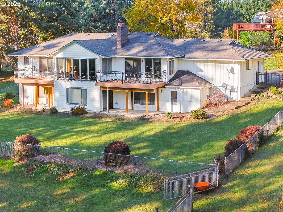 18680 SE HIGHWAY 212, Damascus, OR, 97089