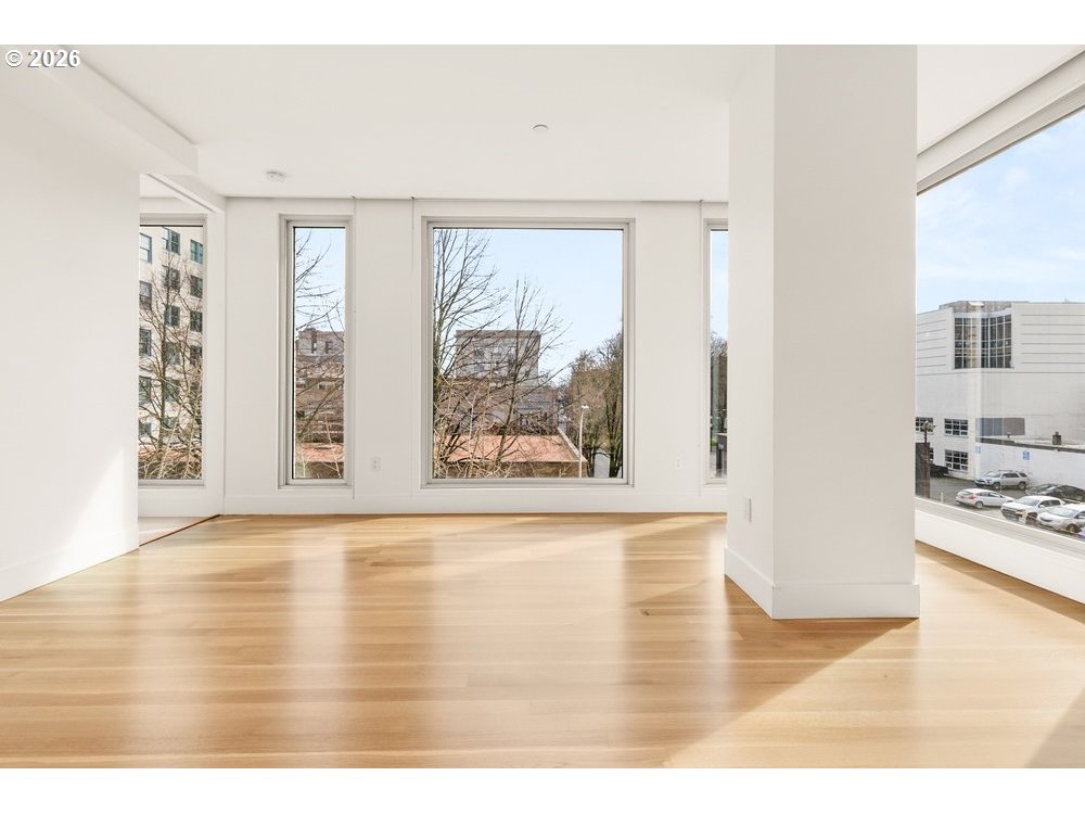 Photo #10: 181131128 Listing: Photo #10