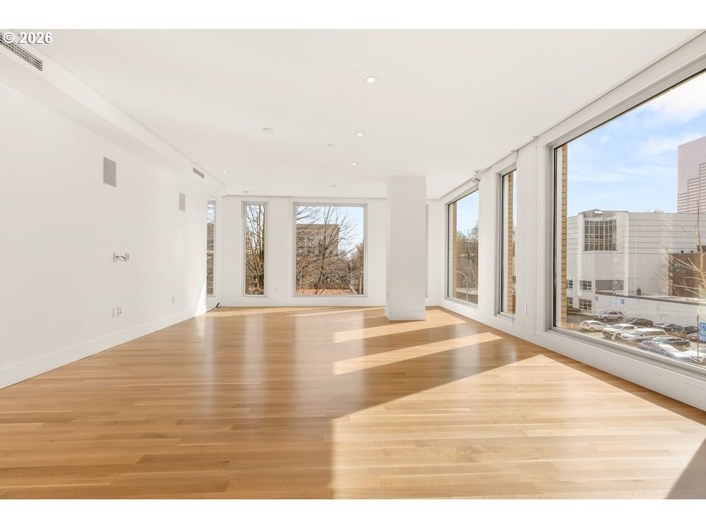 Photo #12: 181131128 Listing: Photo #12