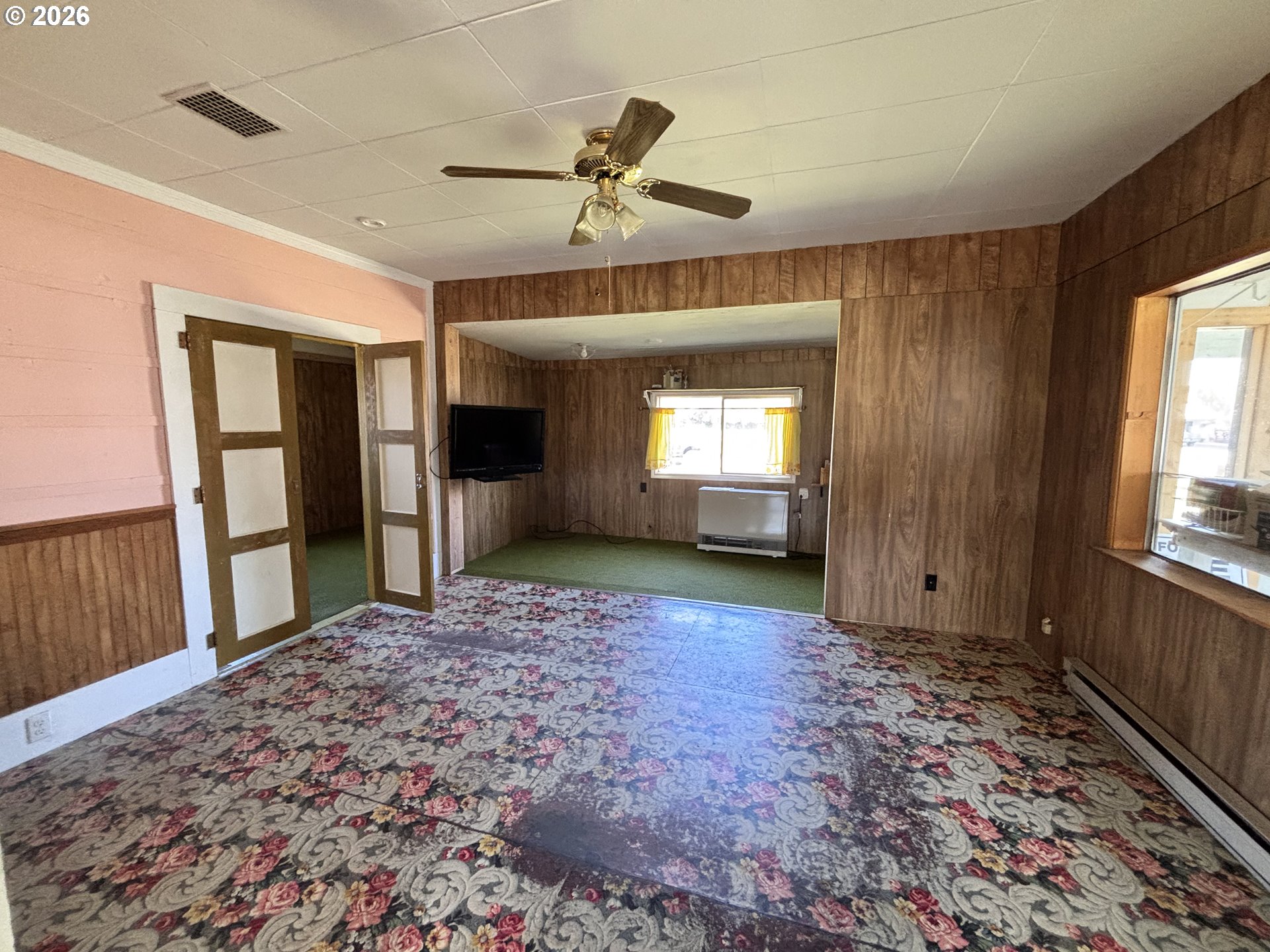 Property photo 4 of 41