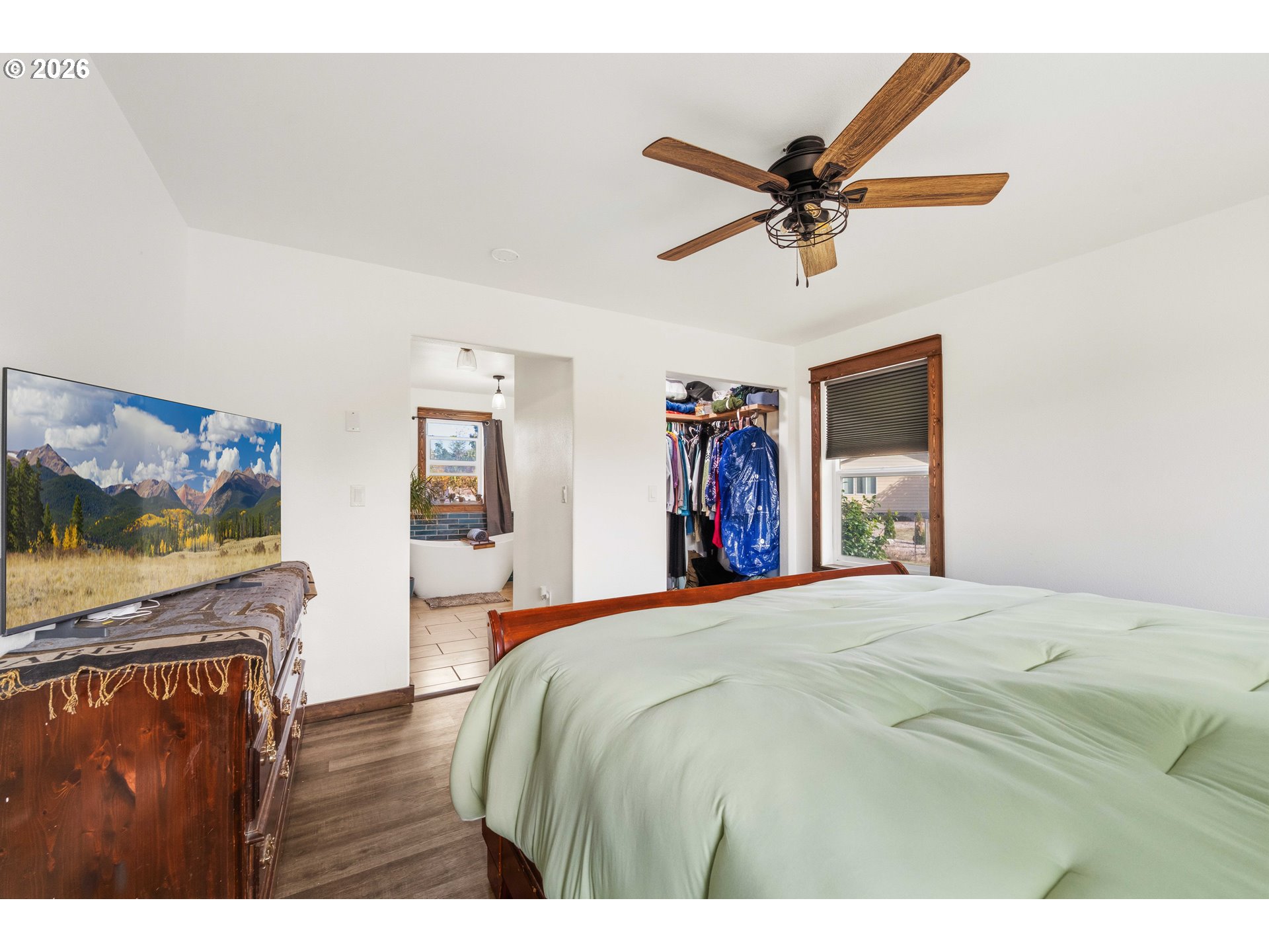 87593 TWO MILE LN, Bandon, OR 97411
