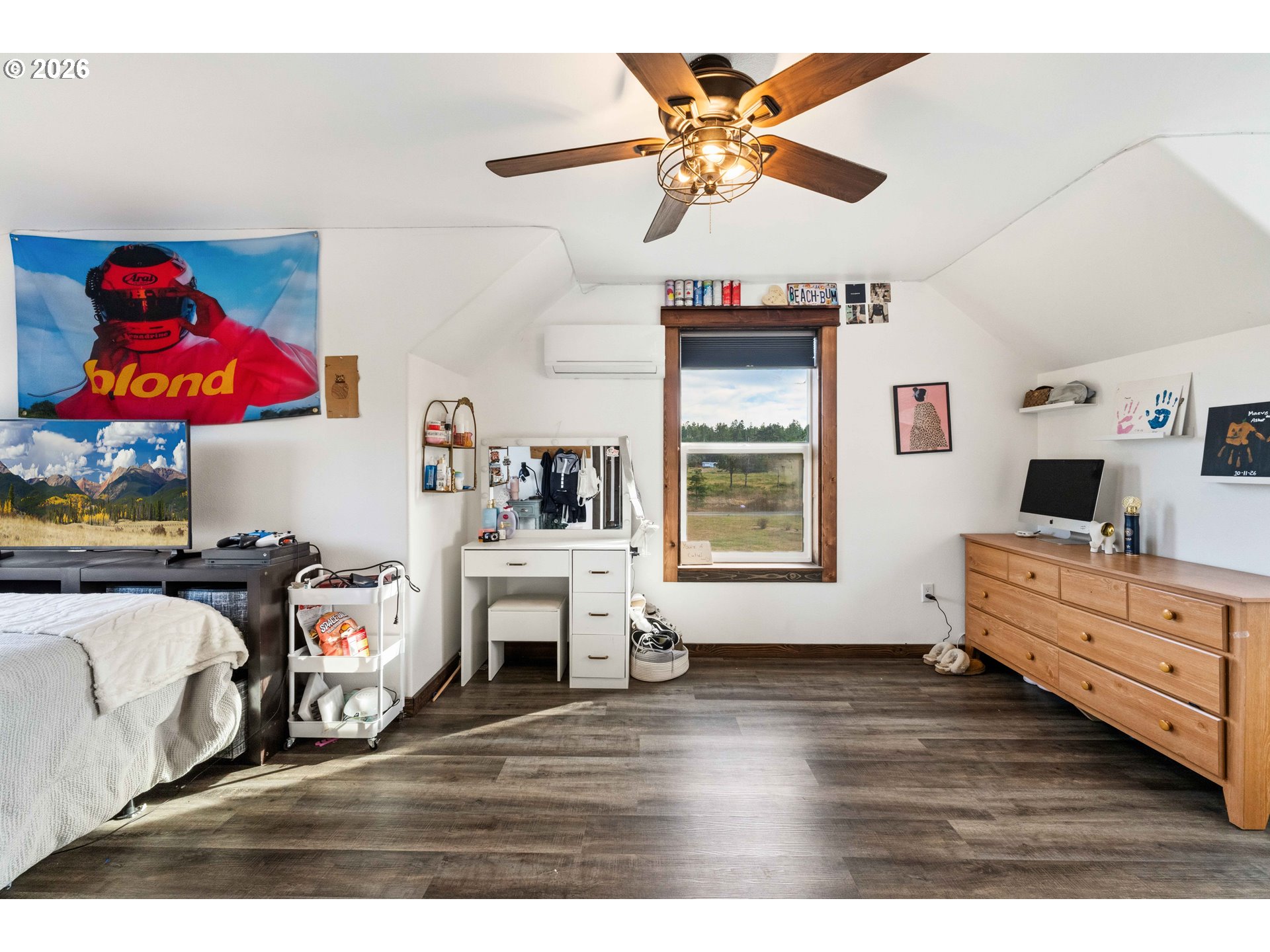 87593 TWO MILE LN, Bandon, OR 97411