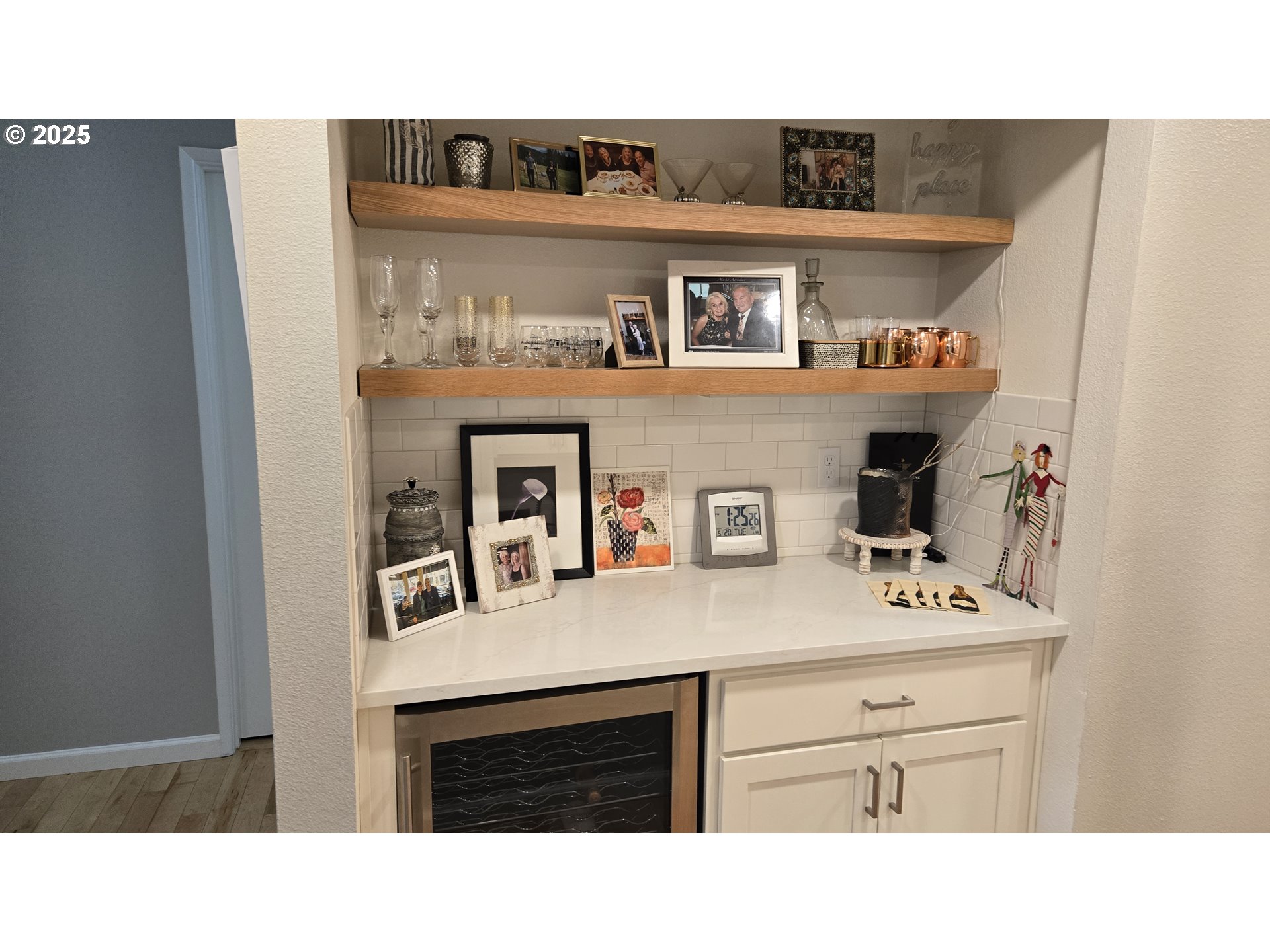 Photo #7: 182178991 Listing: Photo #7