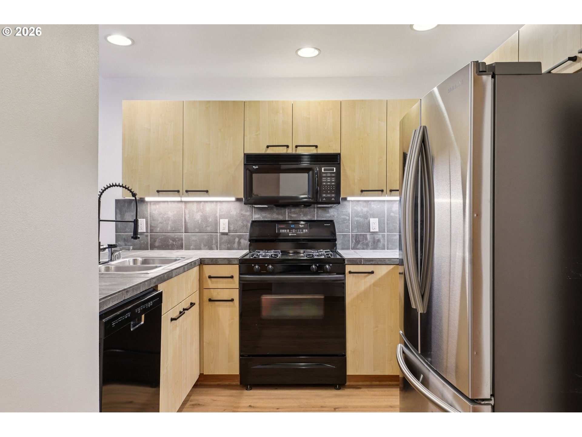 Photo #15: 182764881 Listing: Photo #15