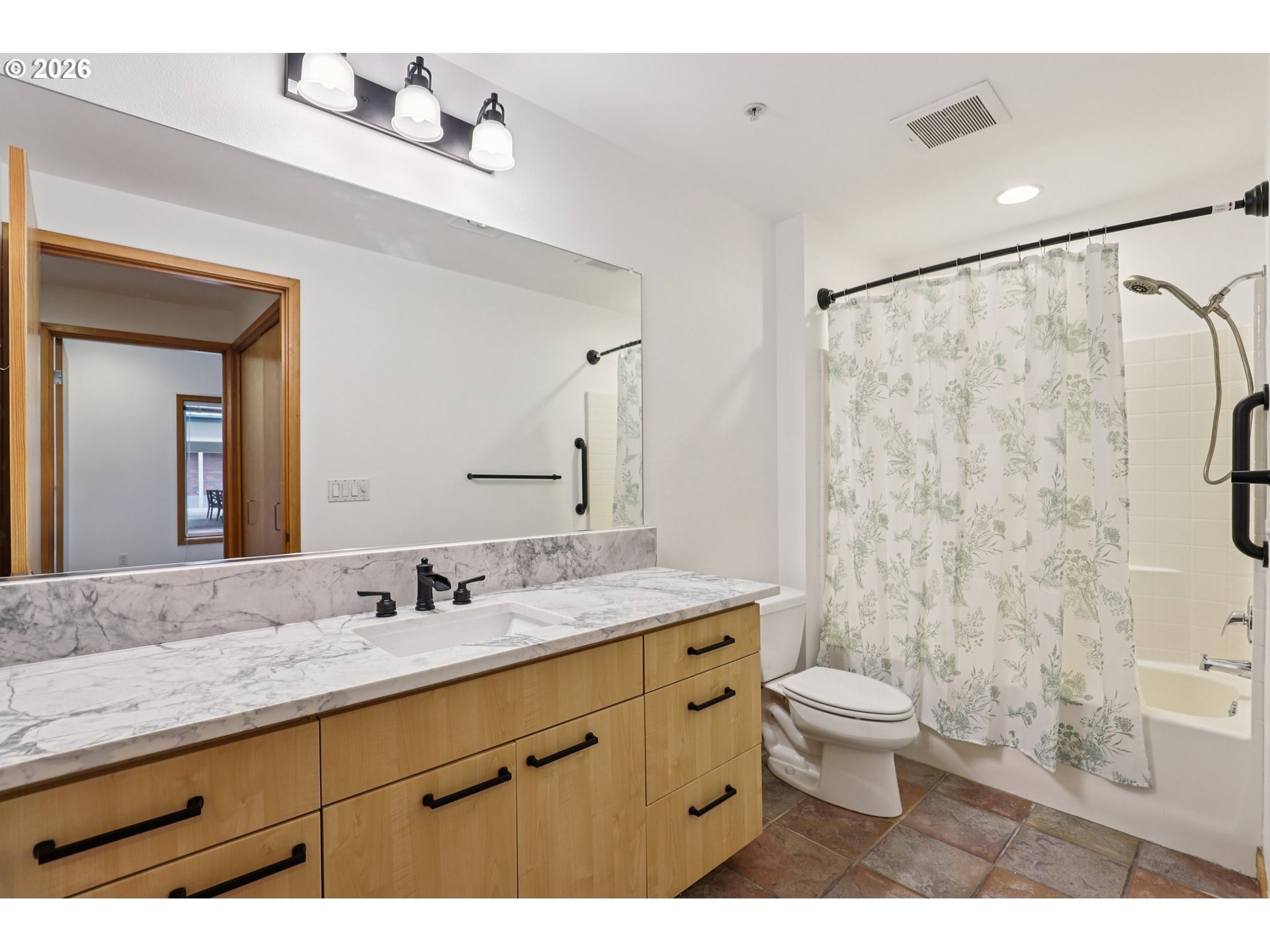 Photo #18: 182764881 Listing: Photo #18