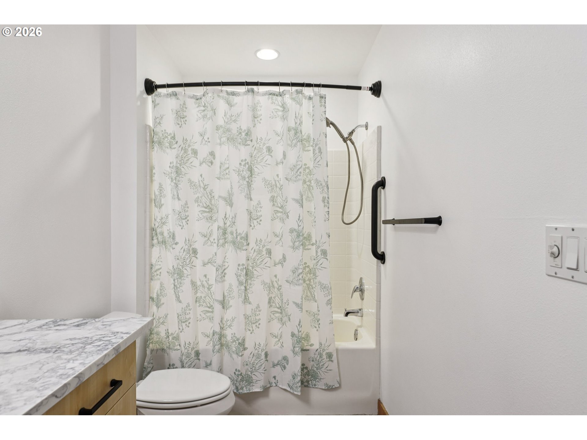 Photo #19: 182764881 Listing: Photo #19