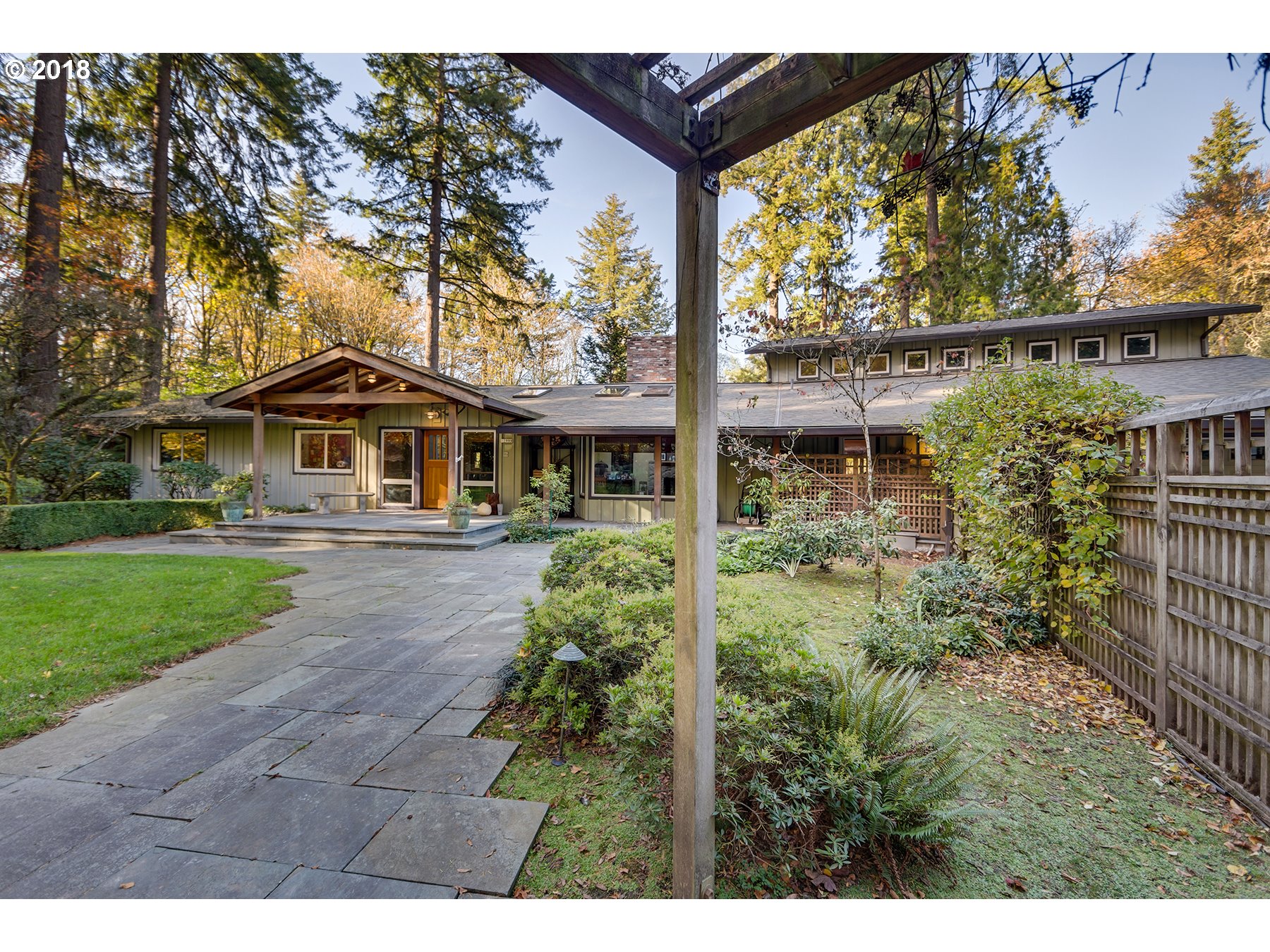 12999 GLEN RD SW Portland, Oregon Contemporary Craftsman style home architecturally re-designed & extensively remodeled. Innovative design & modern amenities. A private oasis in the lovely Birdshill area of Dunthorpe on 1+ acres, park like setting. Timeless remodel features gorgeous woodwork throughout. Generous use of granite, slate & travertine marble, complimenting the natural setting.Large family room/kitchen area overlook the grounds & nature.Desirable LO schools.