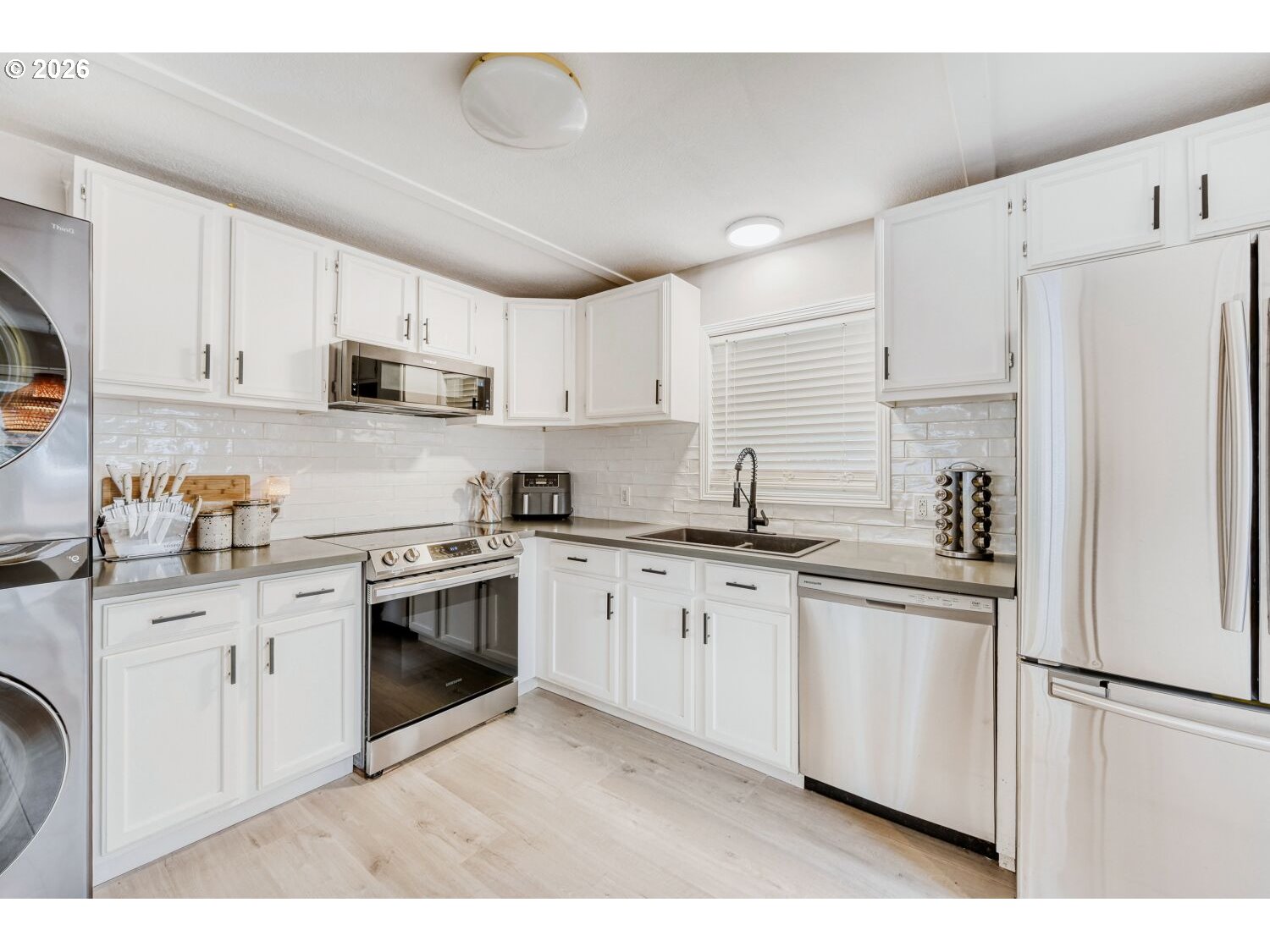 Photo #9: 183414371 Listing: Photo #9