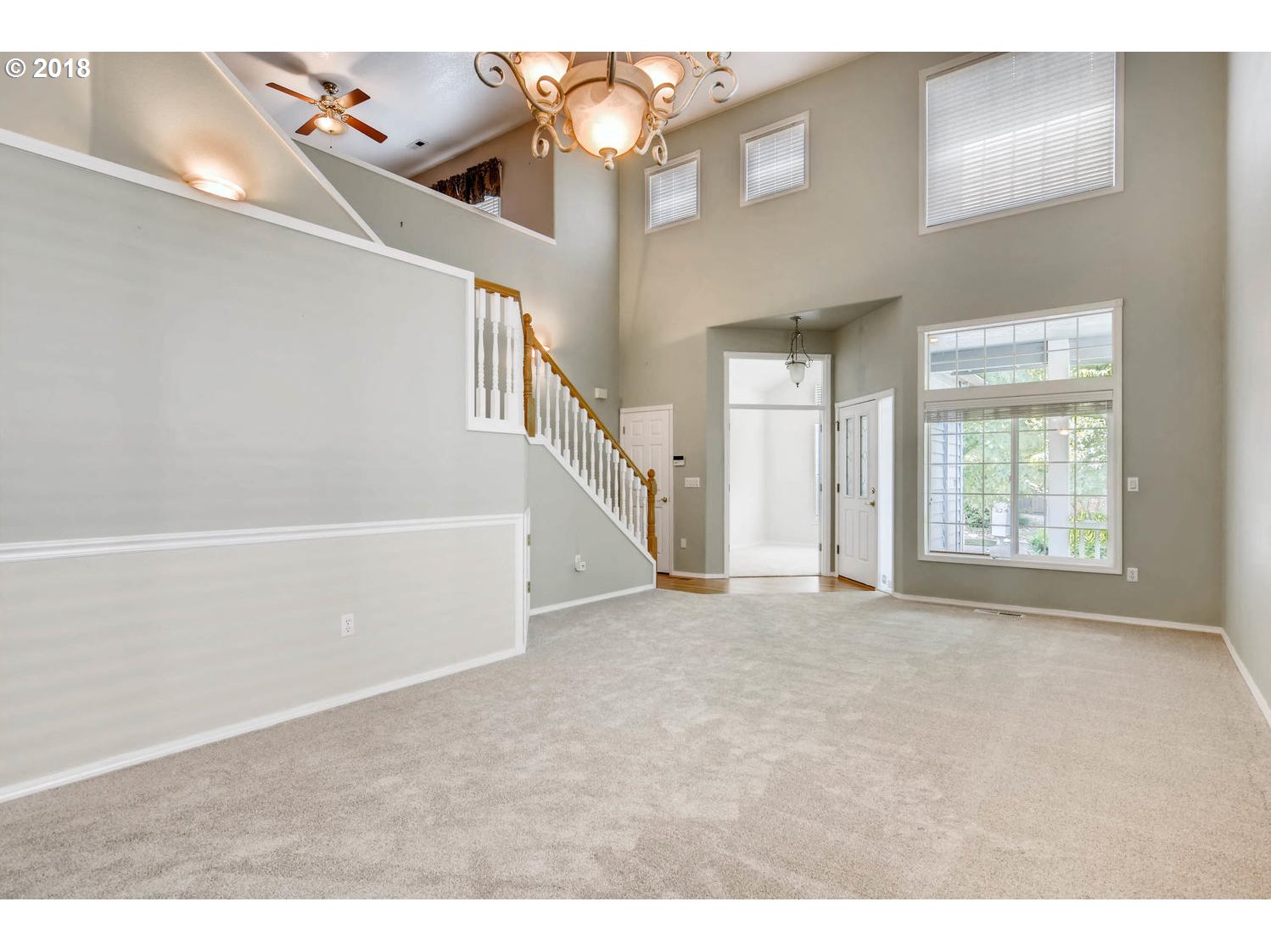 Living Room/Dining Room