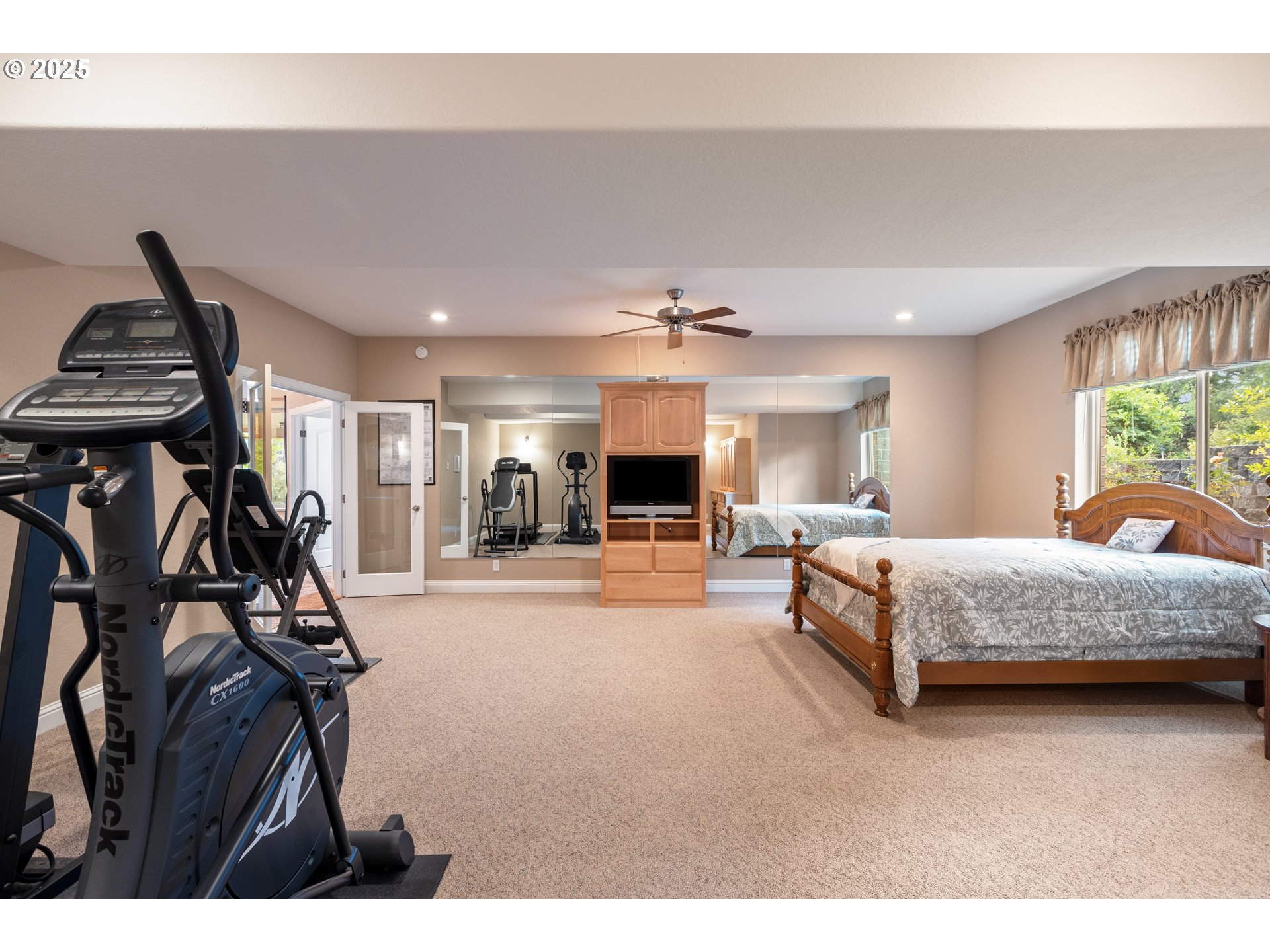 13767 N BANK RD, Roseburg, OR, 97470