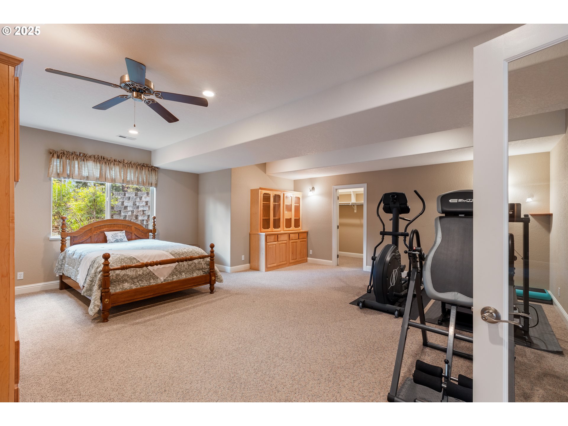 13767 N BANK RD, Roseburg, OR, 97470