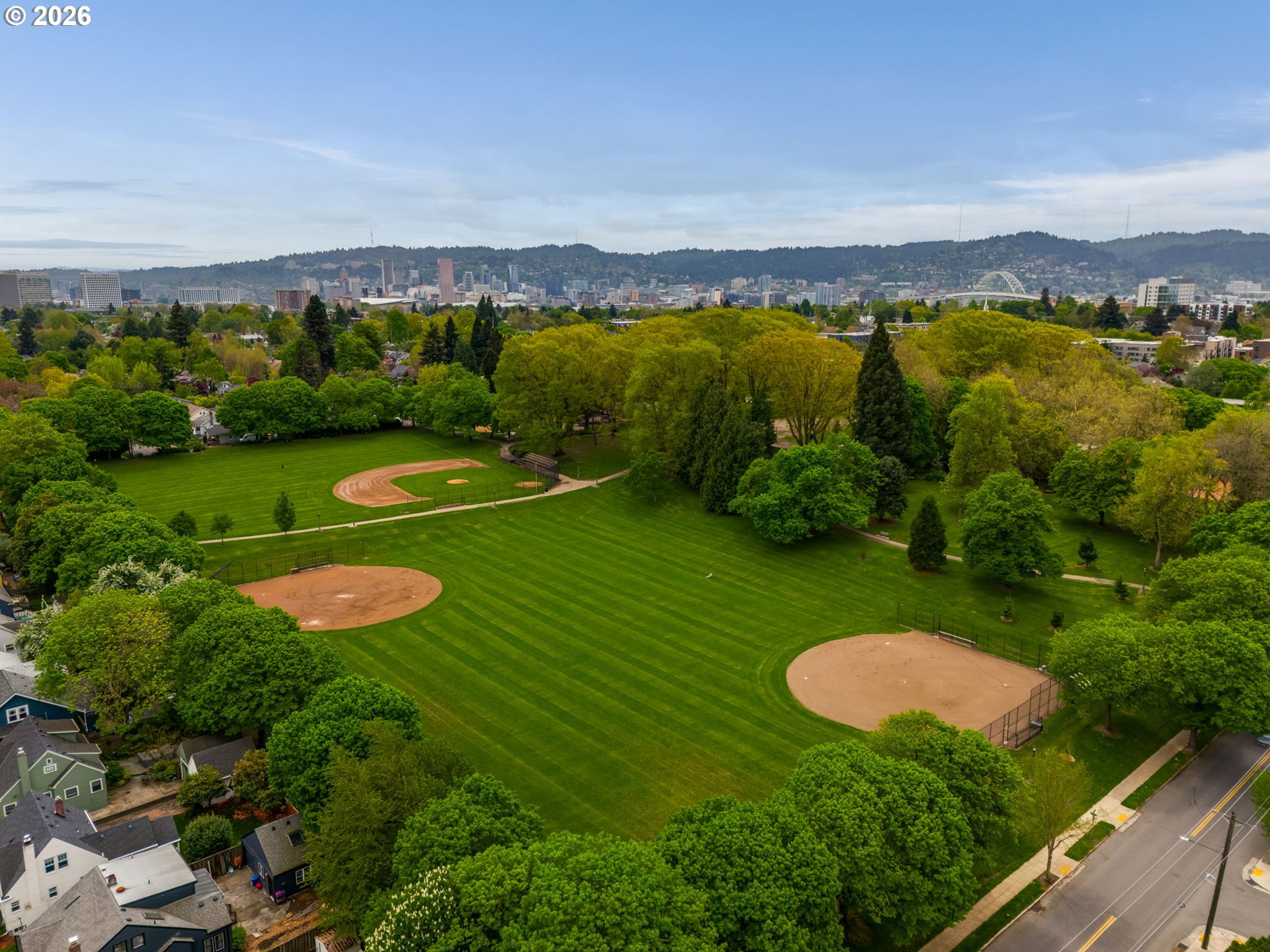 1332 NE FREMONT ST, Portland, OR, 97212