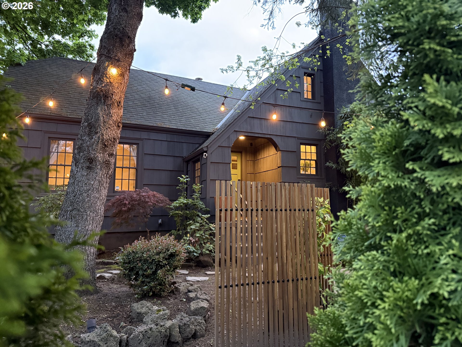 1332 NE FREMONT ST, Portland, OR, 97212