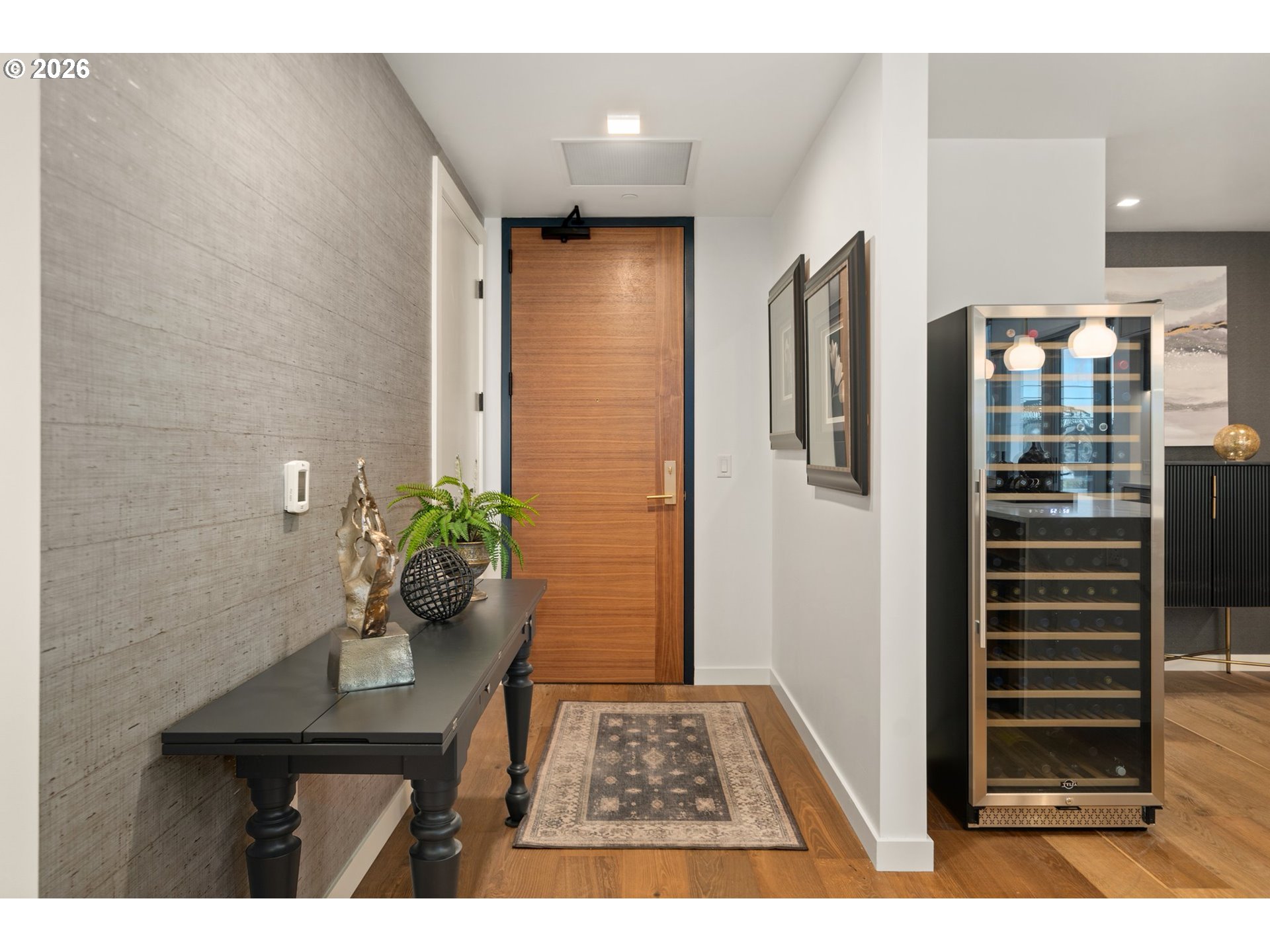 Photo #1: 184357011 Listing: Photo #1