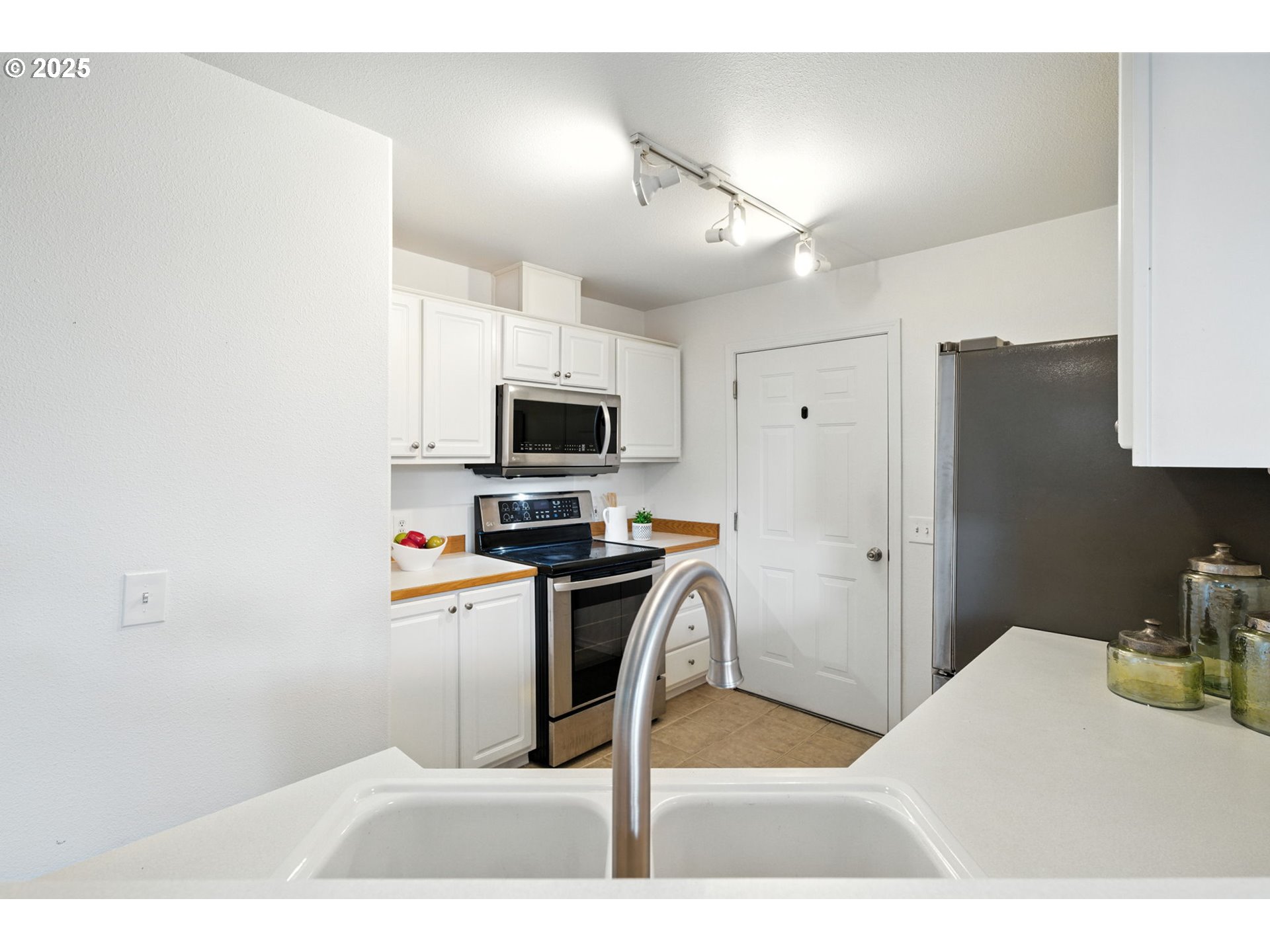 Photo #22: 184579255 Listing: Photo #22