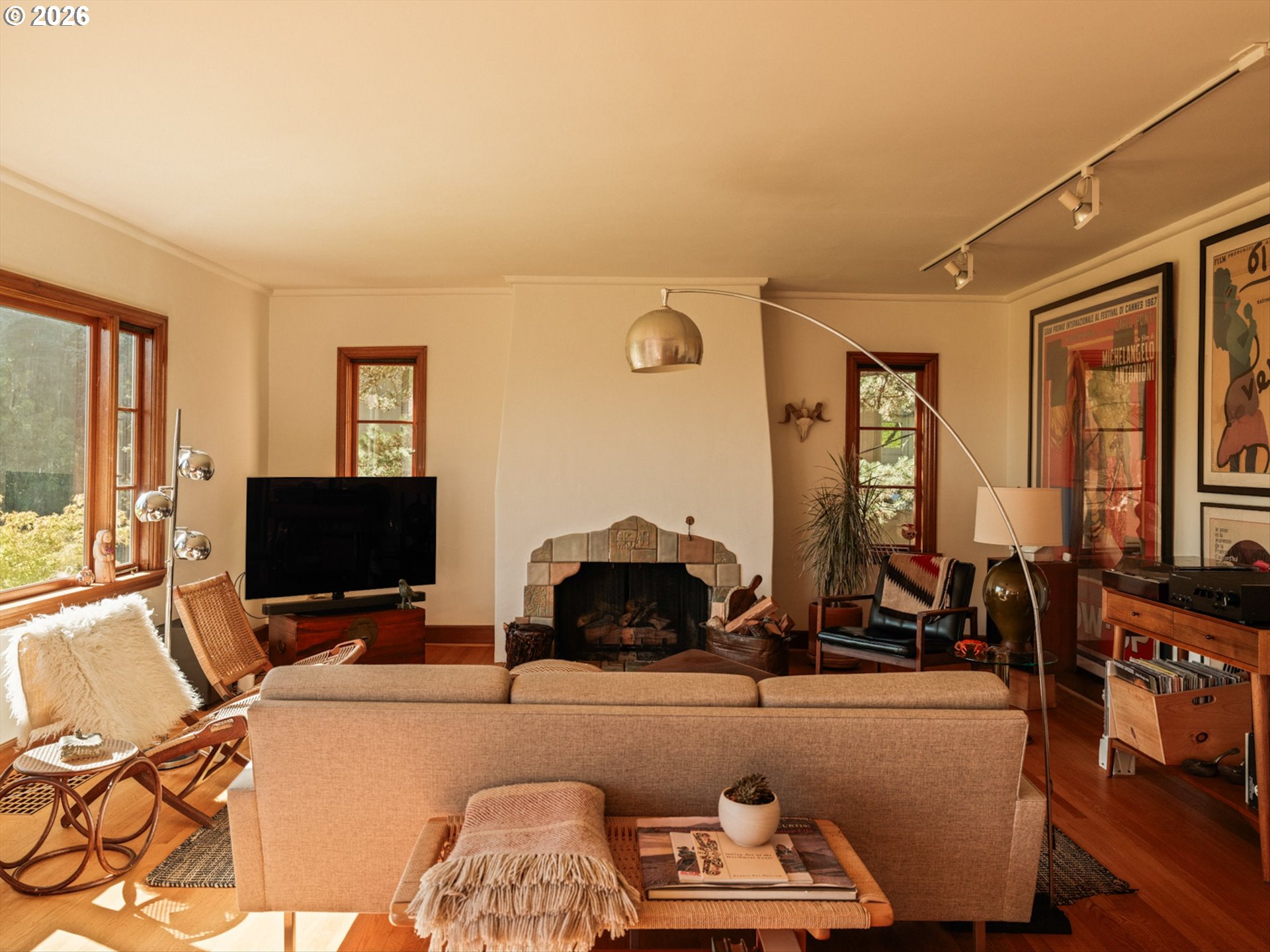 Property photo 4 of 47
