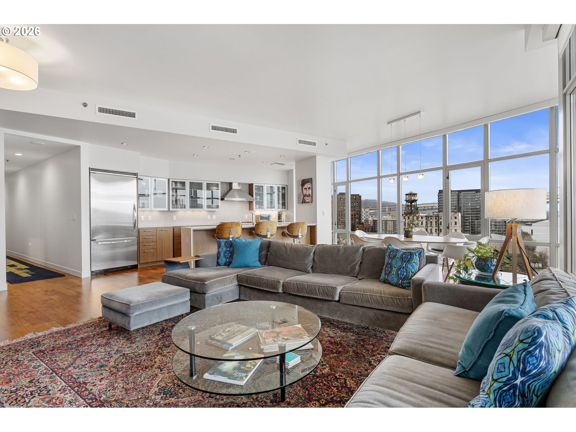 Photo #4: 185242515 Listing: Photo #4