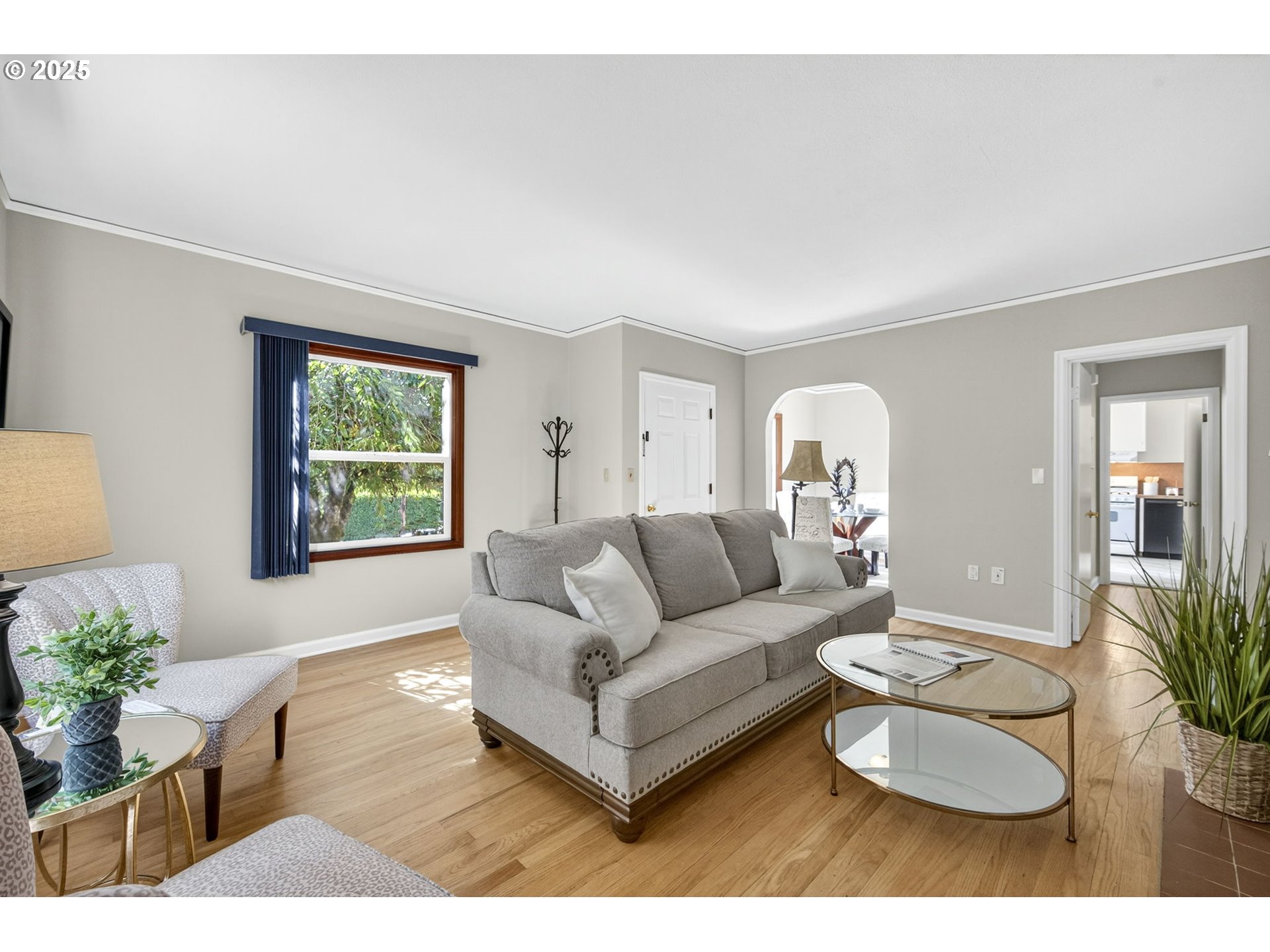 Photo #7: 186160377 Listing: Photo #7