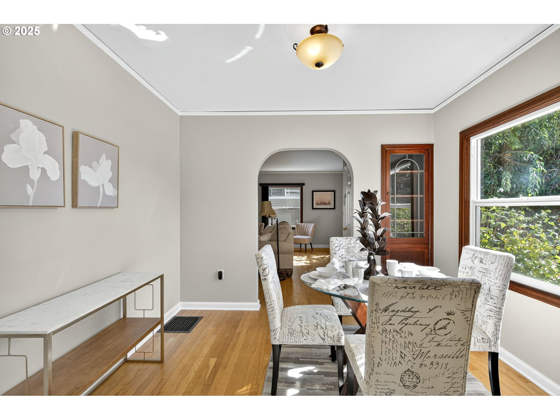 Photo #9: 186160377 Listing: Photo #9