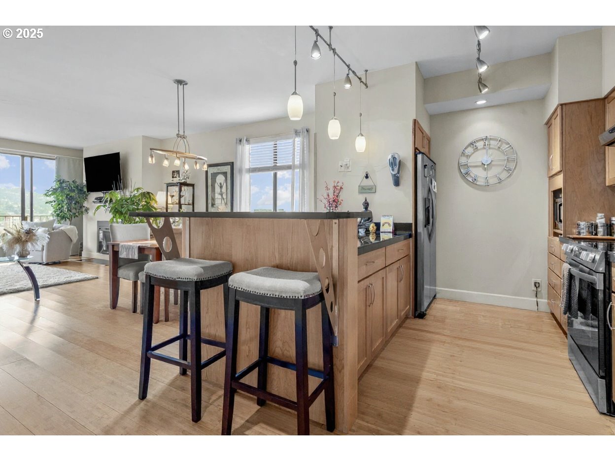 Photo #12: 186548806 Listing: Photo #12